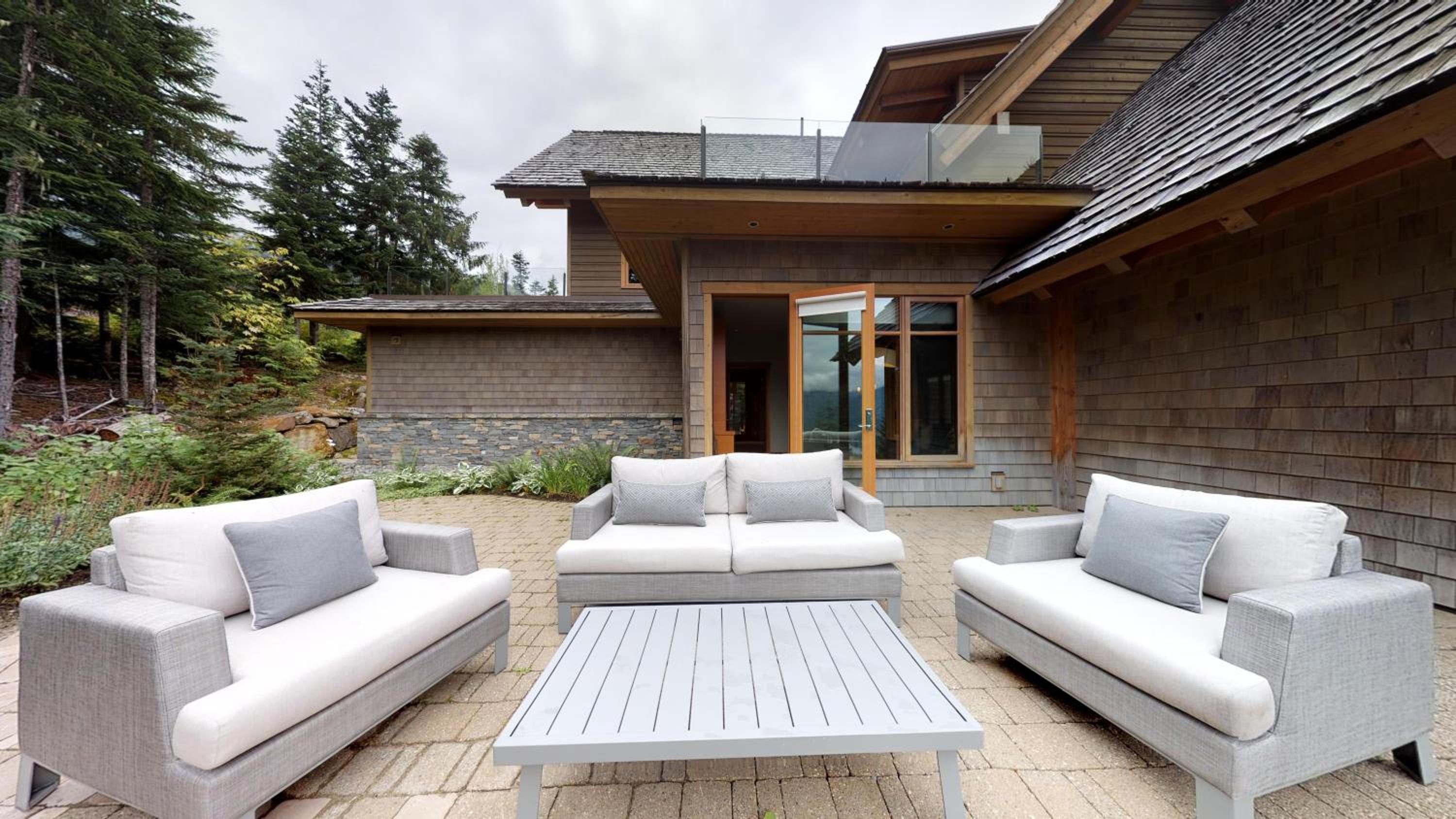 Kadenwood 2939 | Luxury Ski Chalet w/ Hot Tub, Media Room, Steam Room, Stunning Views