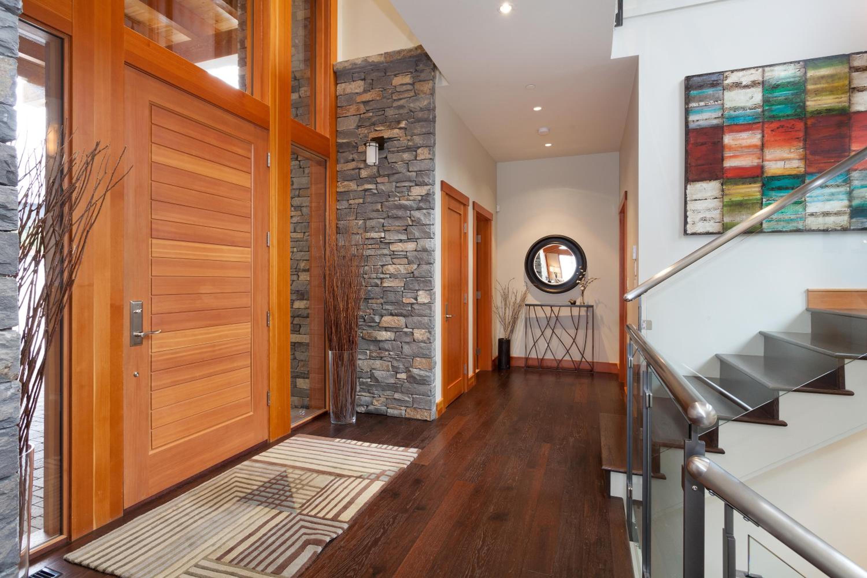Kadenwood 2939 | Luxury Ski Chalet w/ Hot Tub, Media Room, Steam Room, Stunning Views