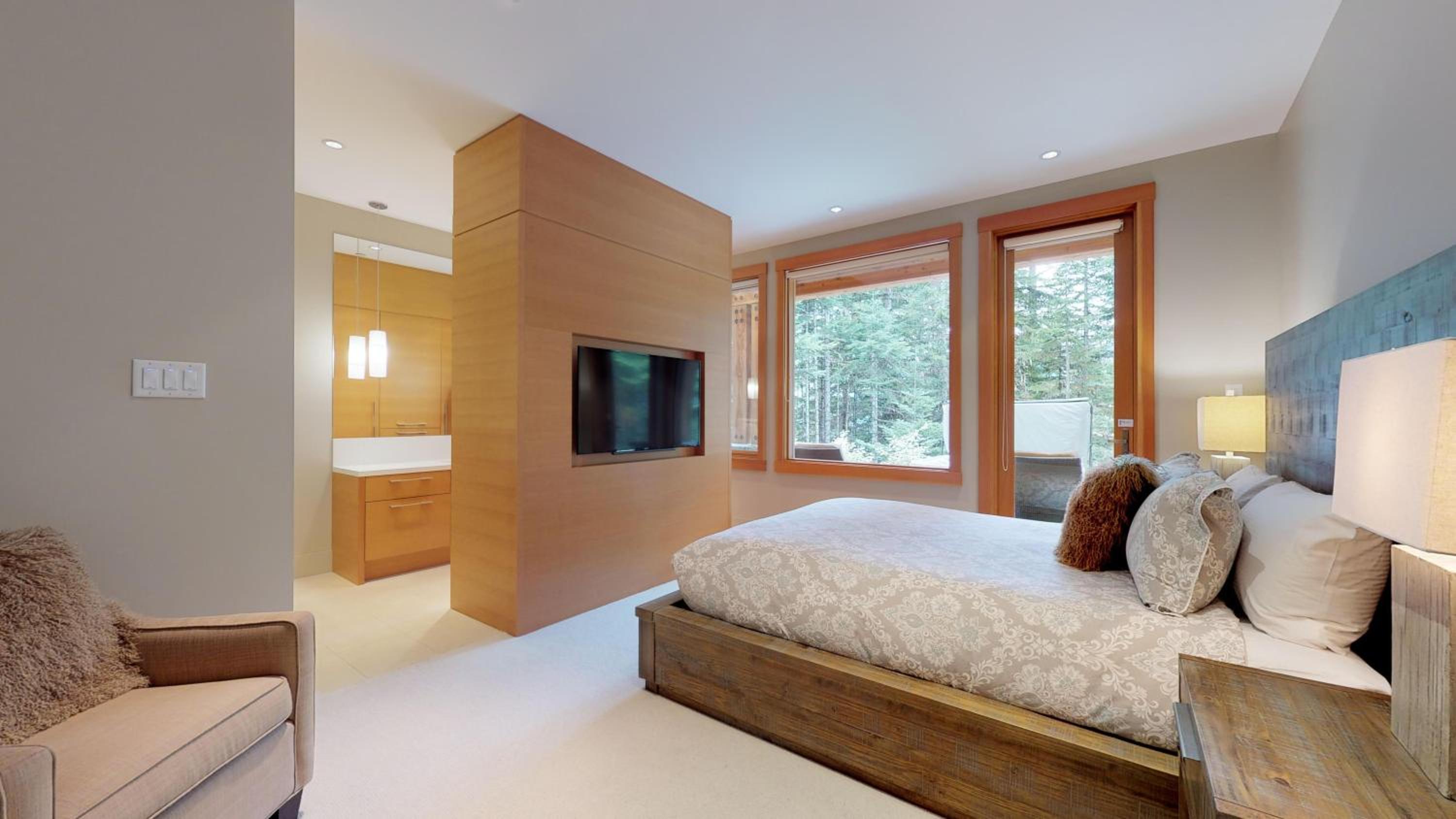 Kadenwood 2939 | Luxury Ski Chalet w/ Hot Tub, Media Room, Steam Room, Stunning Views