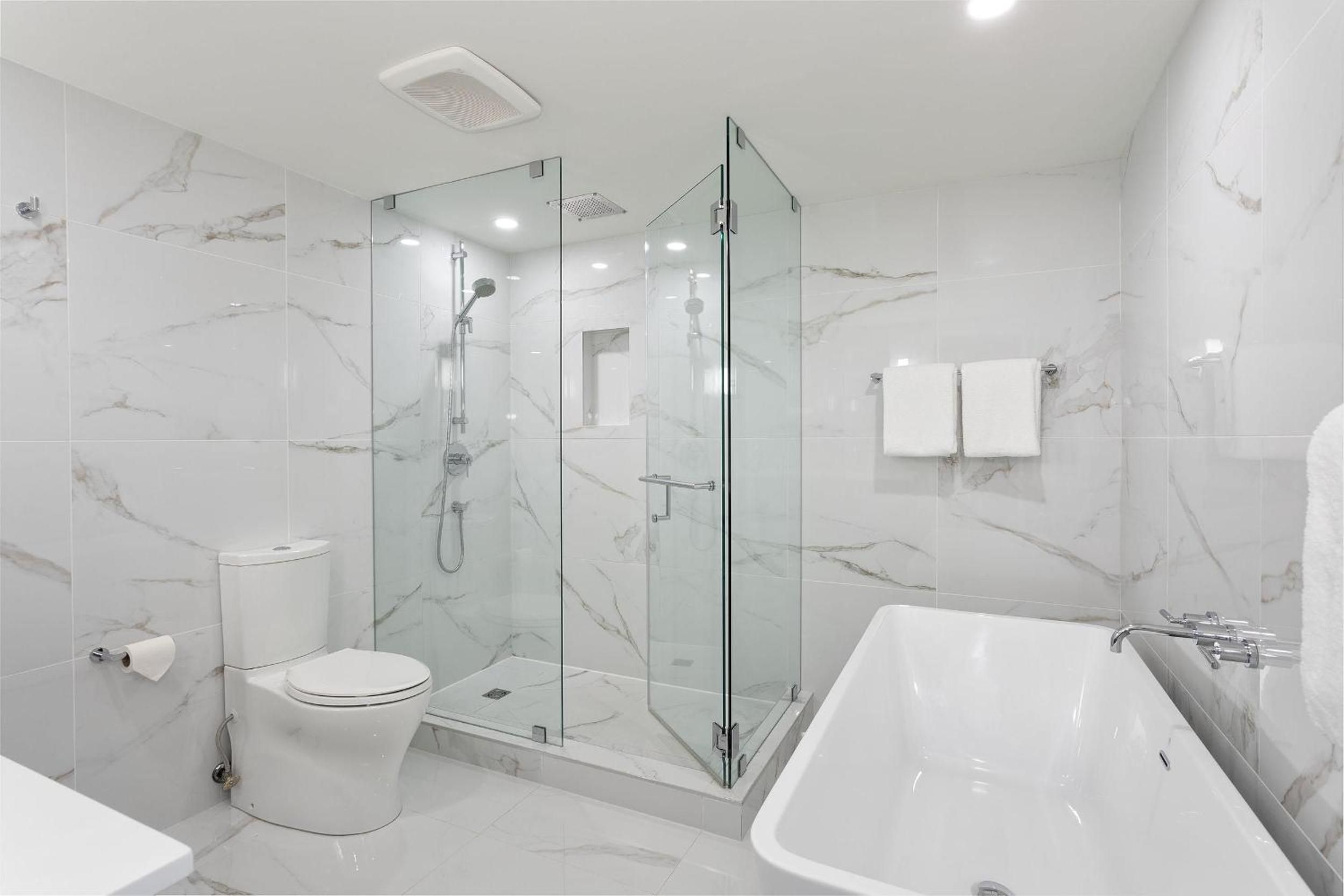 Blackcomb Greens 20 | Stylish Townhome with Parking, Shared Hot tub, Village Shuttle, Views