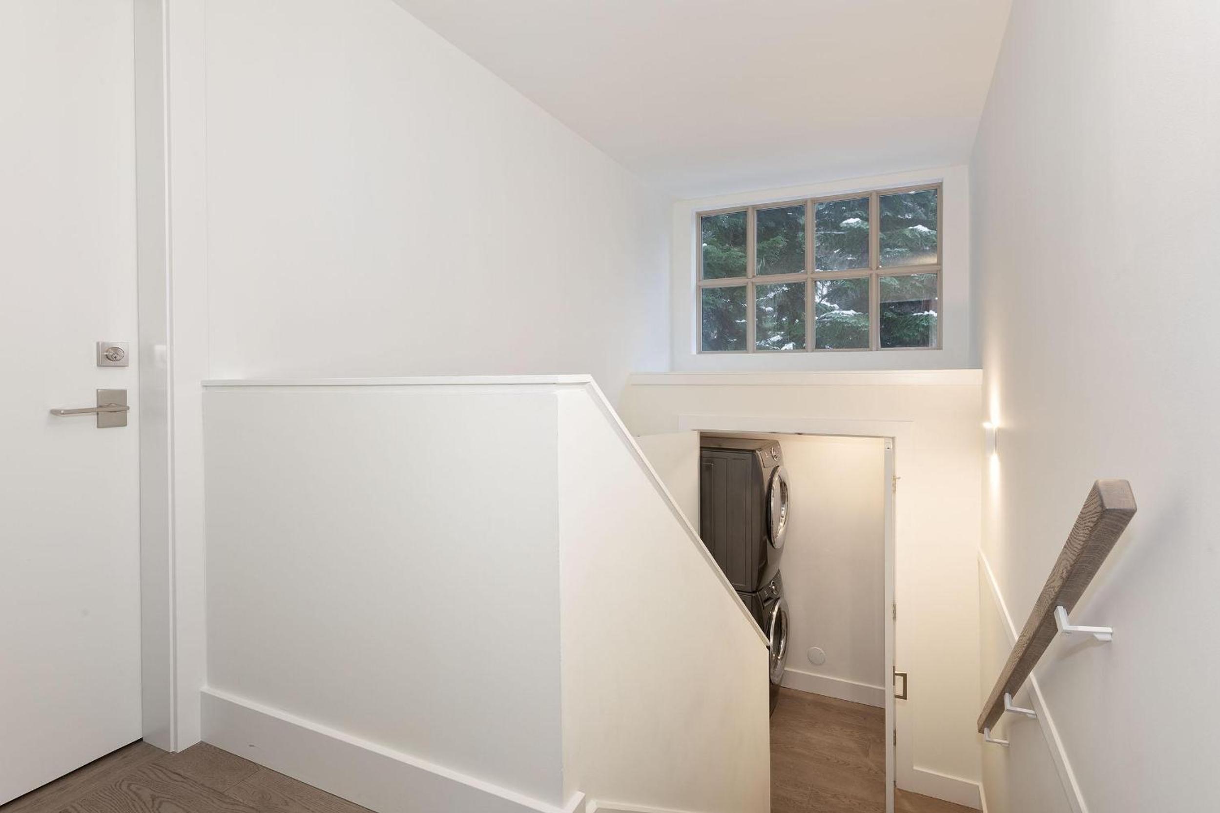 Blackcomb Greens 20 | Stylish Townhome with Parking, Shared Hot tub, Village Shuttle, Views