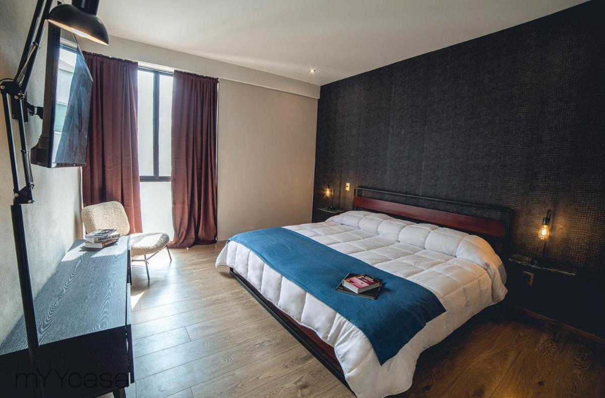 Wisconsin 68 PH1 · Brand New PH with Private Rooftop @ WTC view 3
