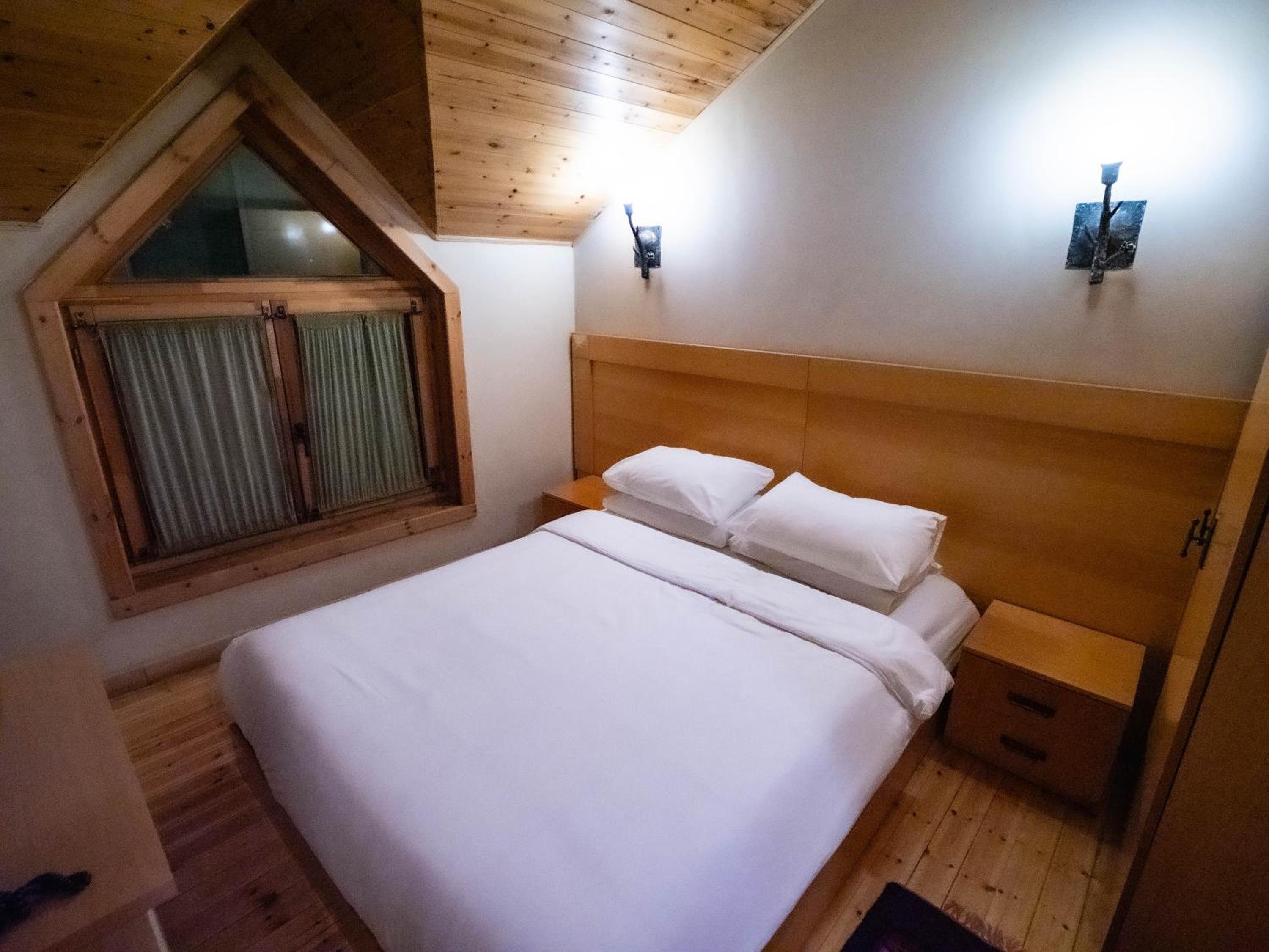 Natyral Razma Resort