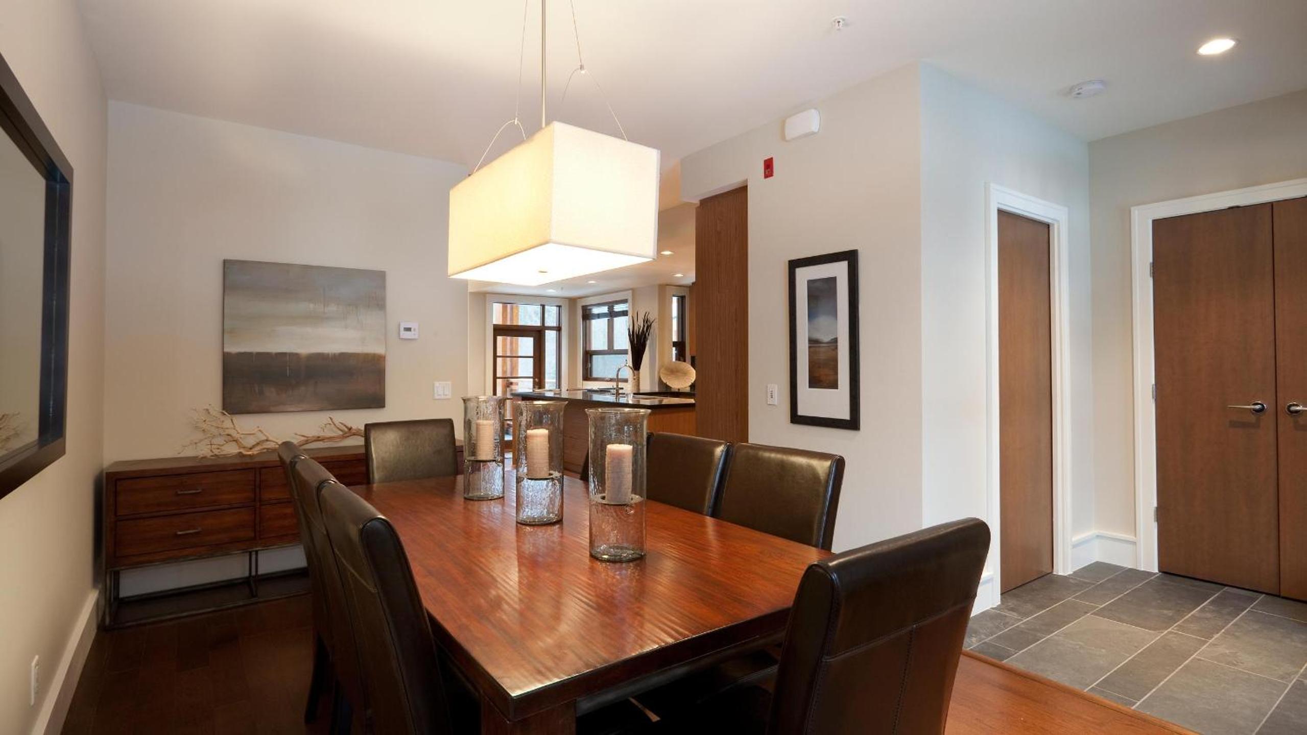 Fitzsimmons Walk 24 | Luxurious Townhome with Mountain Views, Hot Tub & Garage