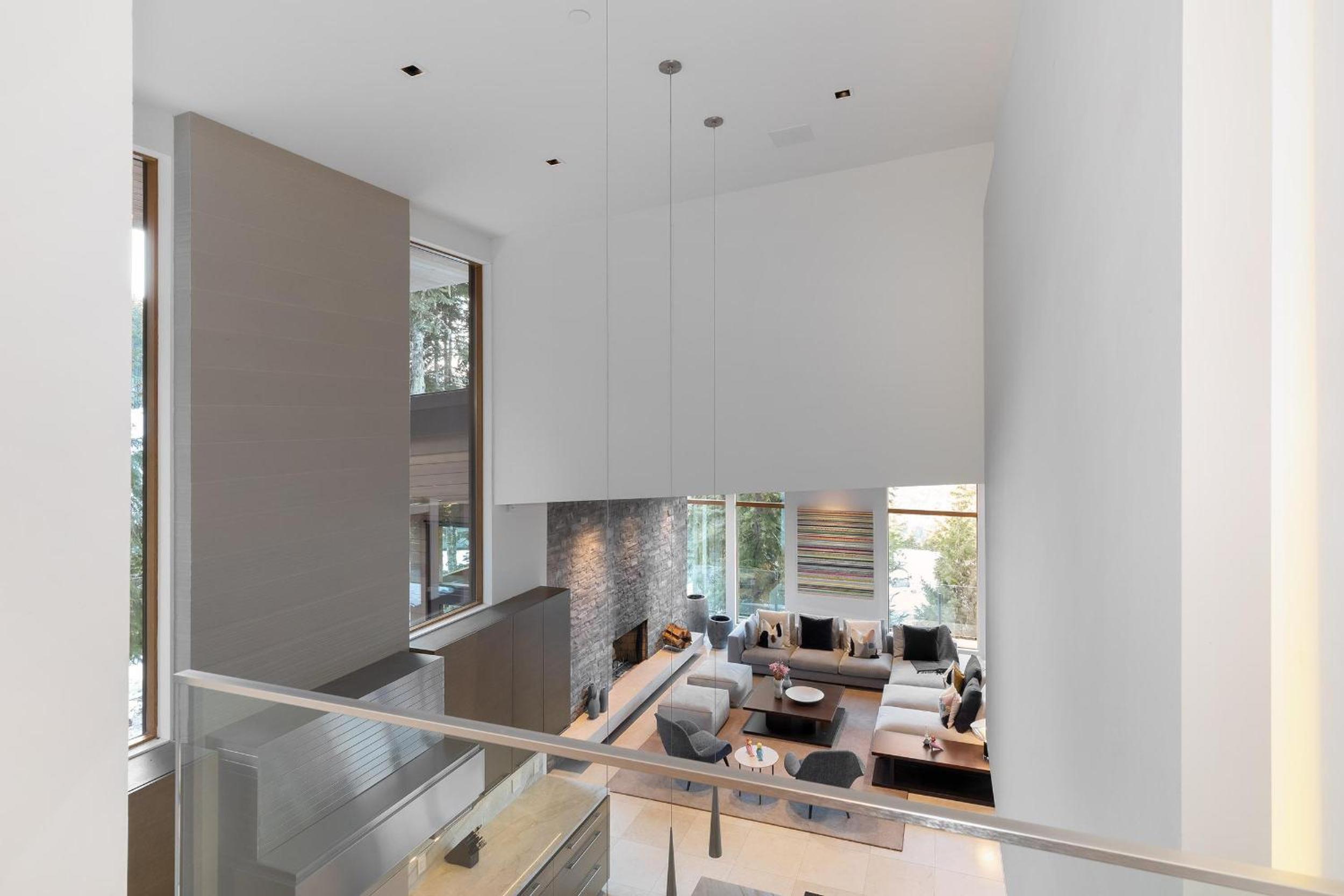 Kadenwood 2927 | Stylish Ski-Access Chalet, Hot Tub, Media Room, Views