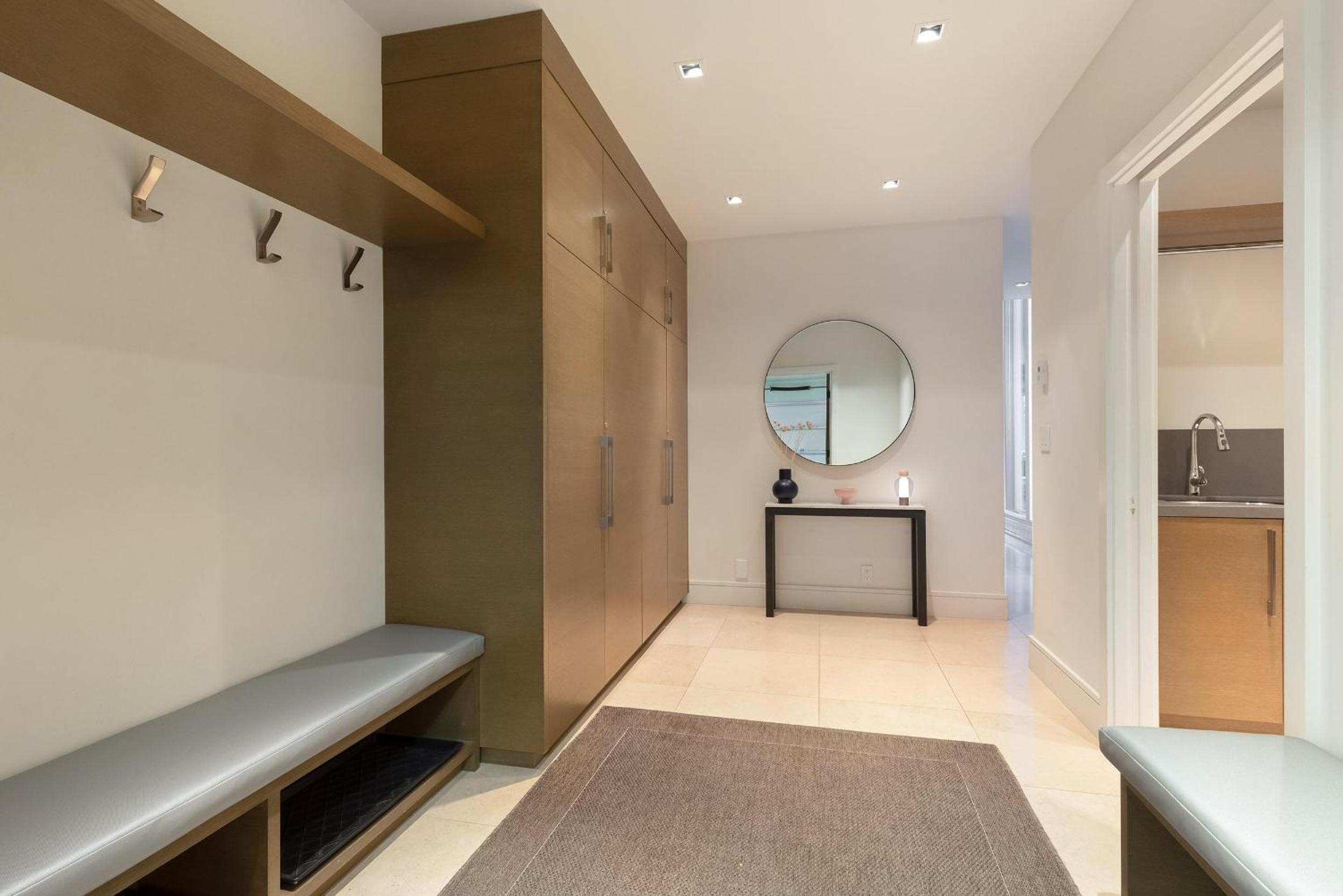 Kadenwood 2927 | Stylish Ski-Access Chalet, Hot Tub, Media Room, Views