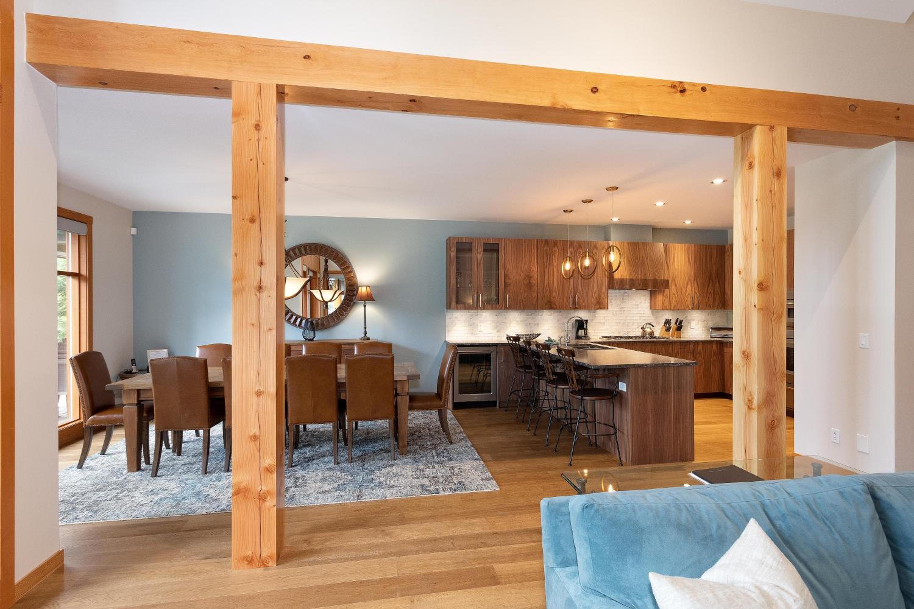 Goldenwood 8337 | Townhome w/ Panoramic Fairway View, Top-Deck Hot Tub, 2 Car Garage
