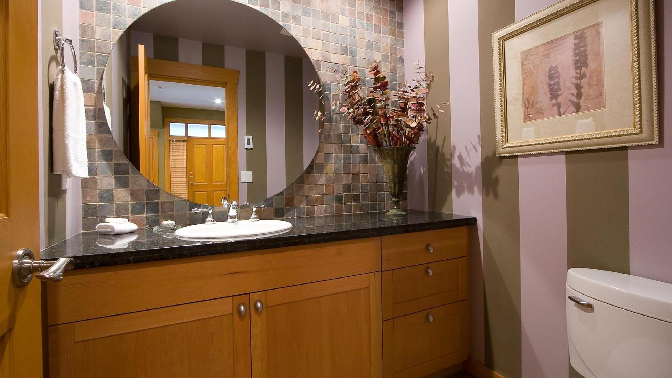 Goldenwood 8337 | Townhome w/ Panoramic Fairway View, Top-Deck Hot Tub, 2 Car Garage