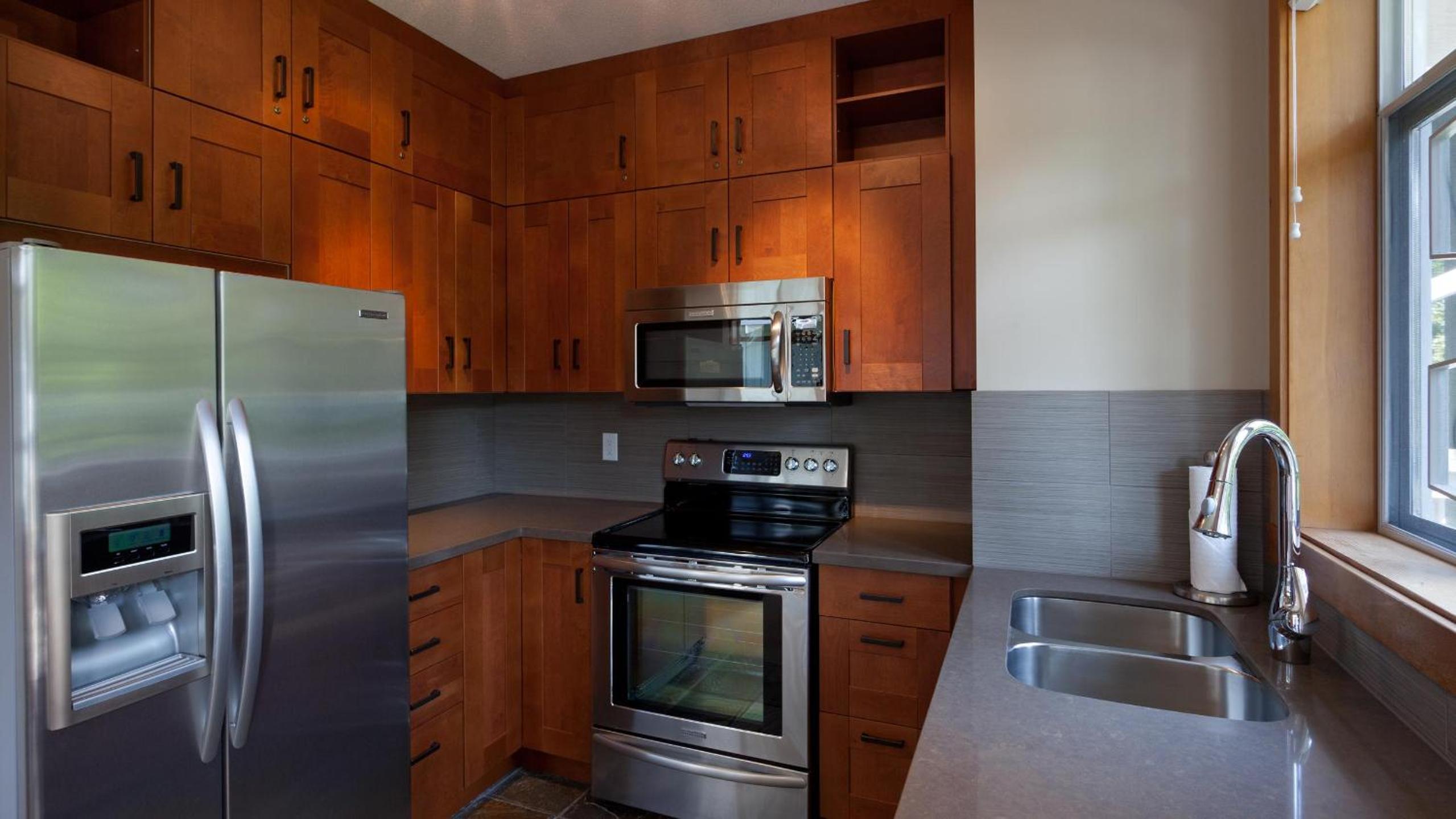 Granite Court 407 | Village Townhouse with Fireplace & Views of Blackcomb