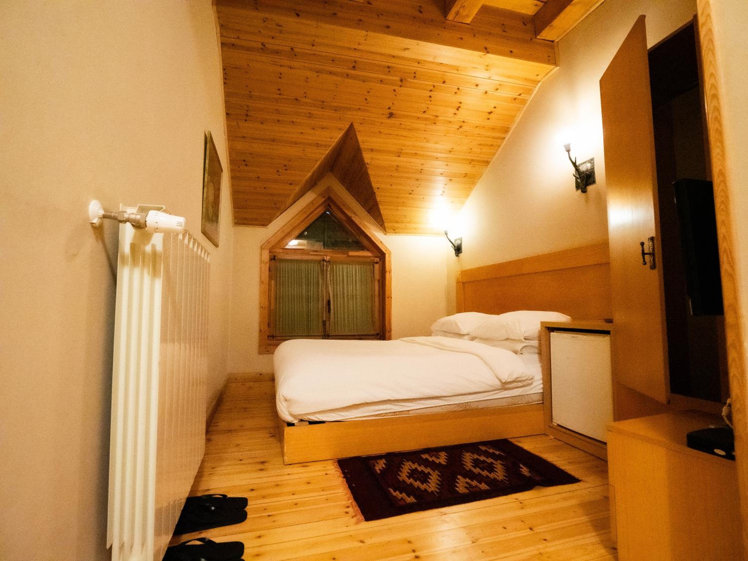 Natyral Razma Resort