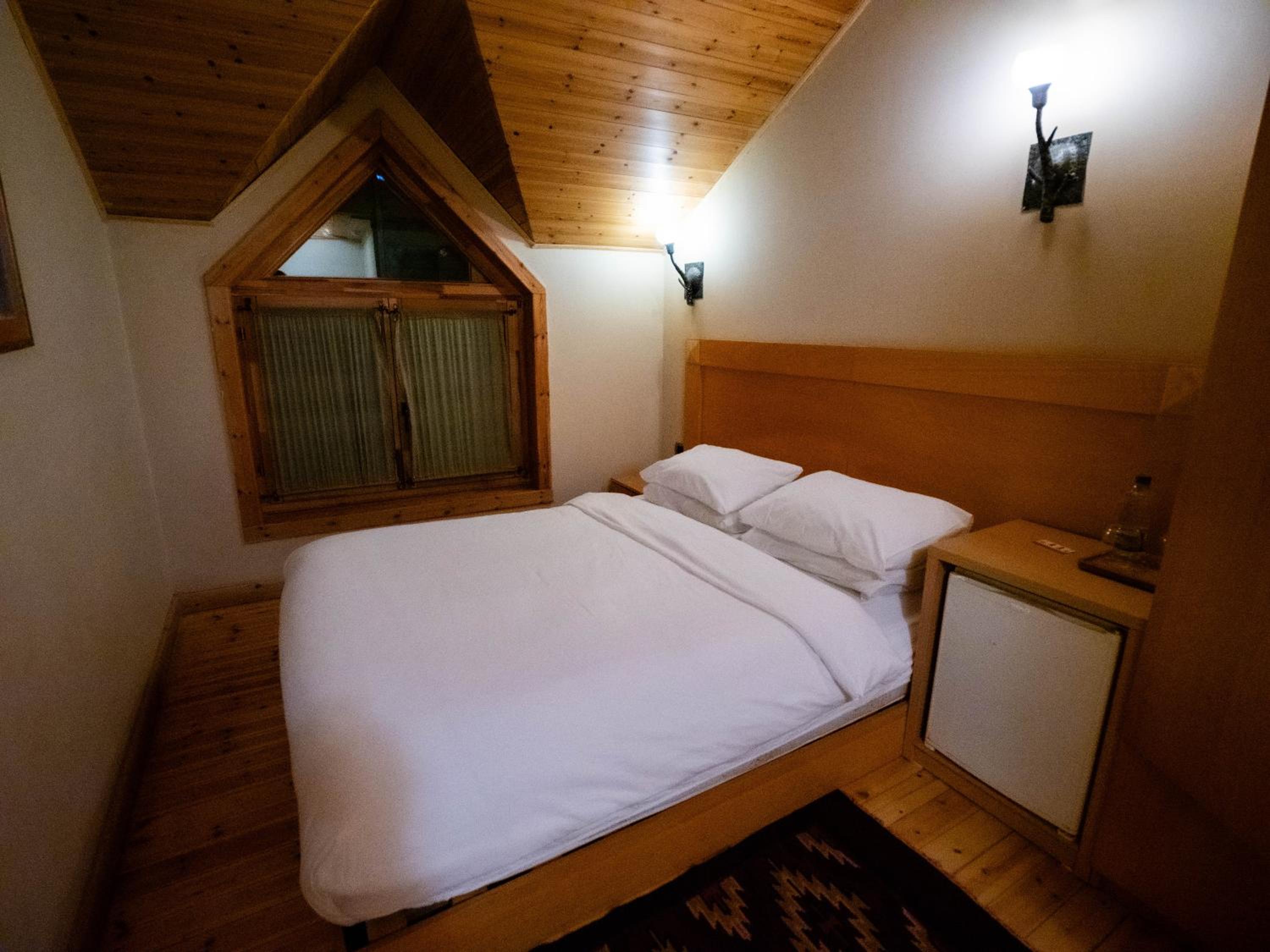 Natyral Razma Resort