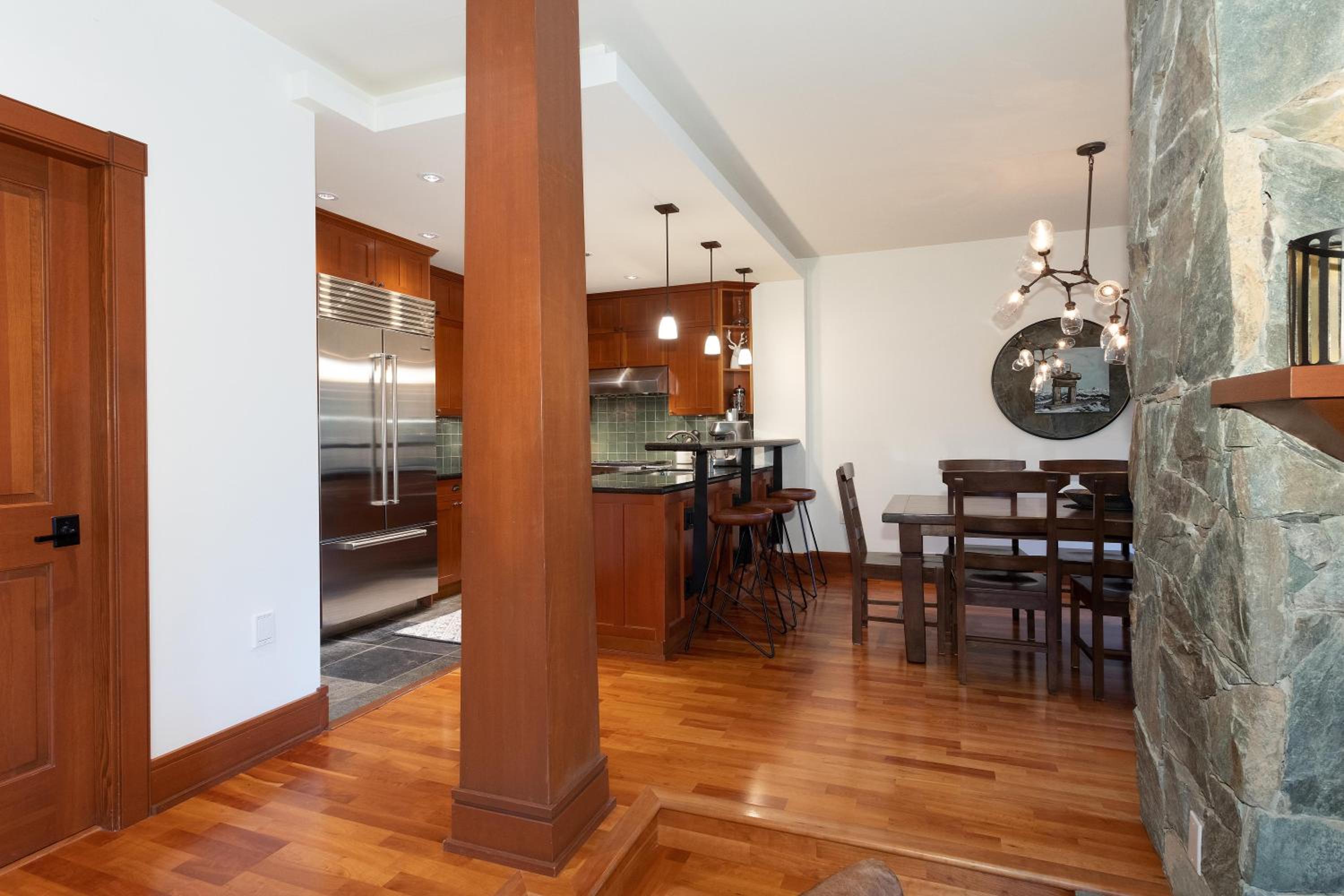 Taluswood Lookout 5 | Secluded & Bright w/ Ski Access, Hot Tub, Fireplace & Garage