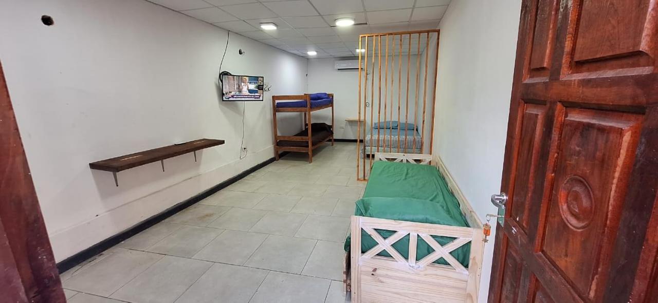 Hostel Mariscal