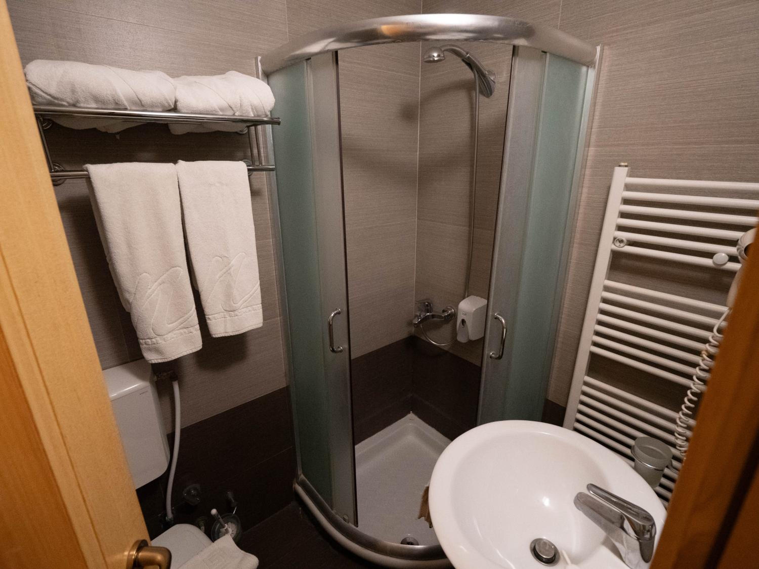 Natyral Razma Resort