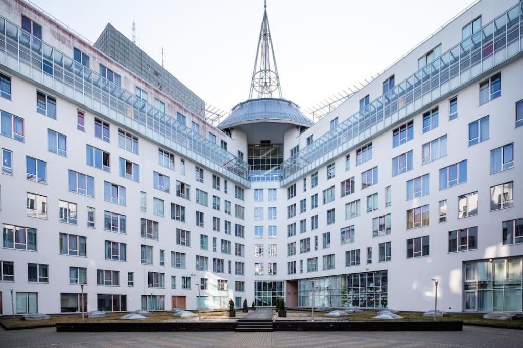 Central House Riverside Studio