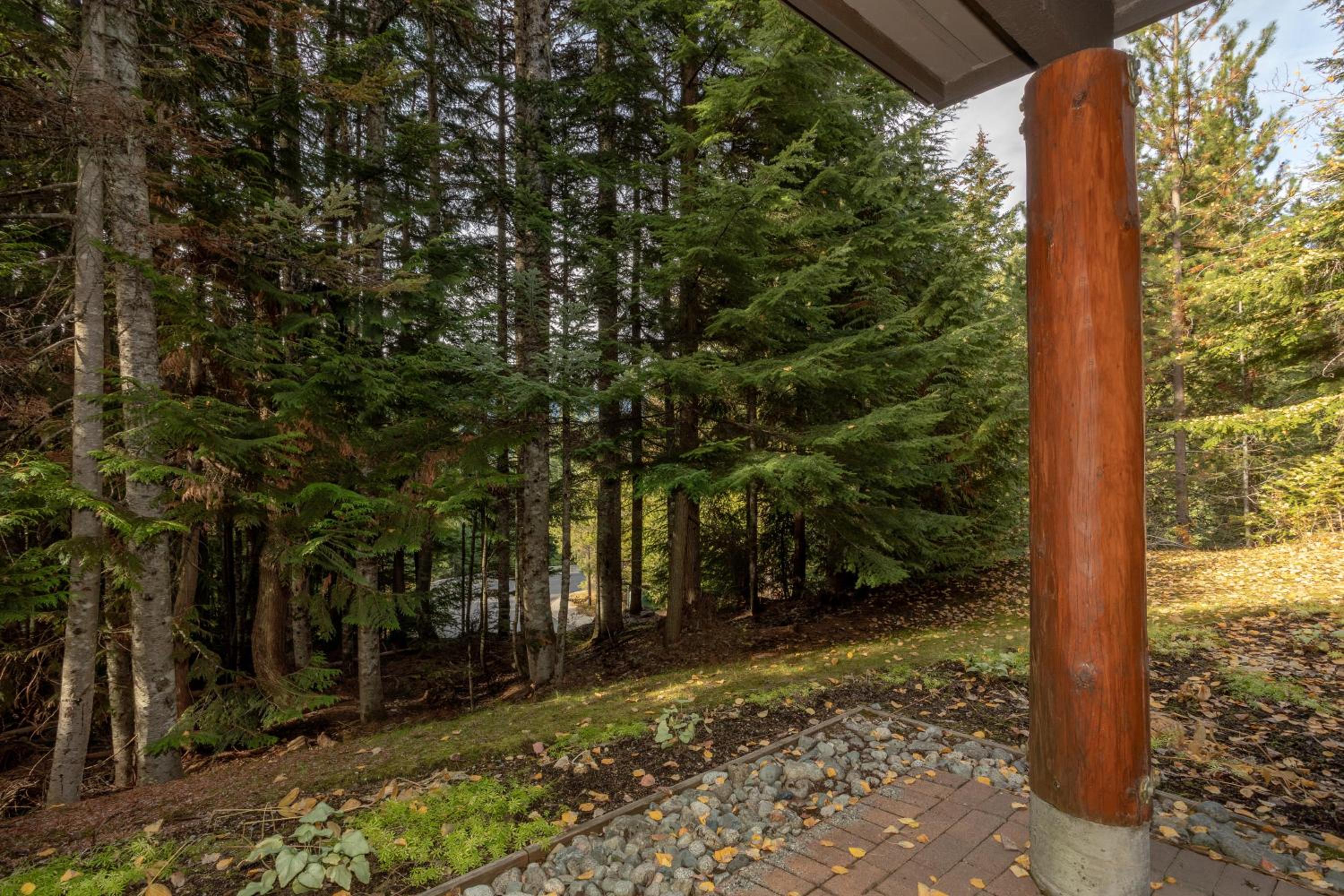 Painted Cliff 51 | Ski-in, Ski-Out Townhome, w/ Parking & Shared Hot Tub Access