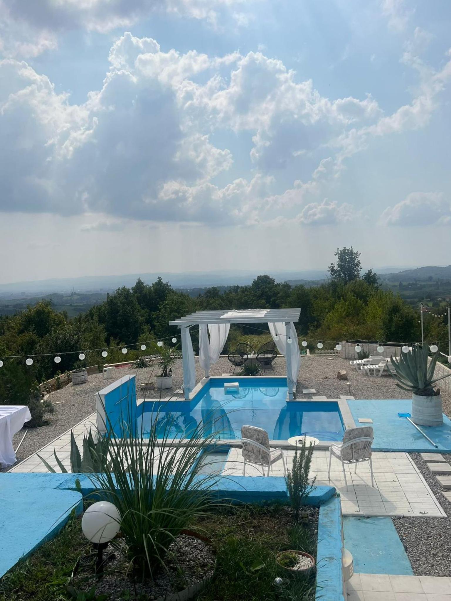 Calm House Villa