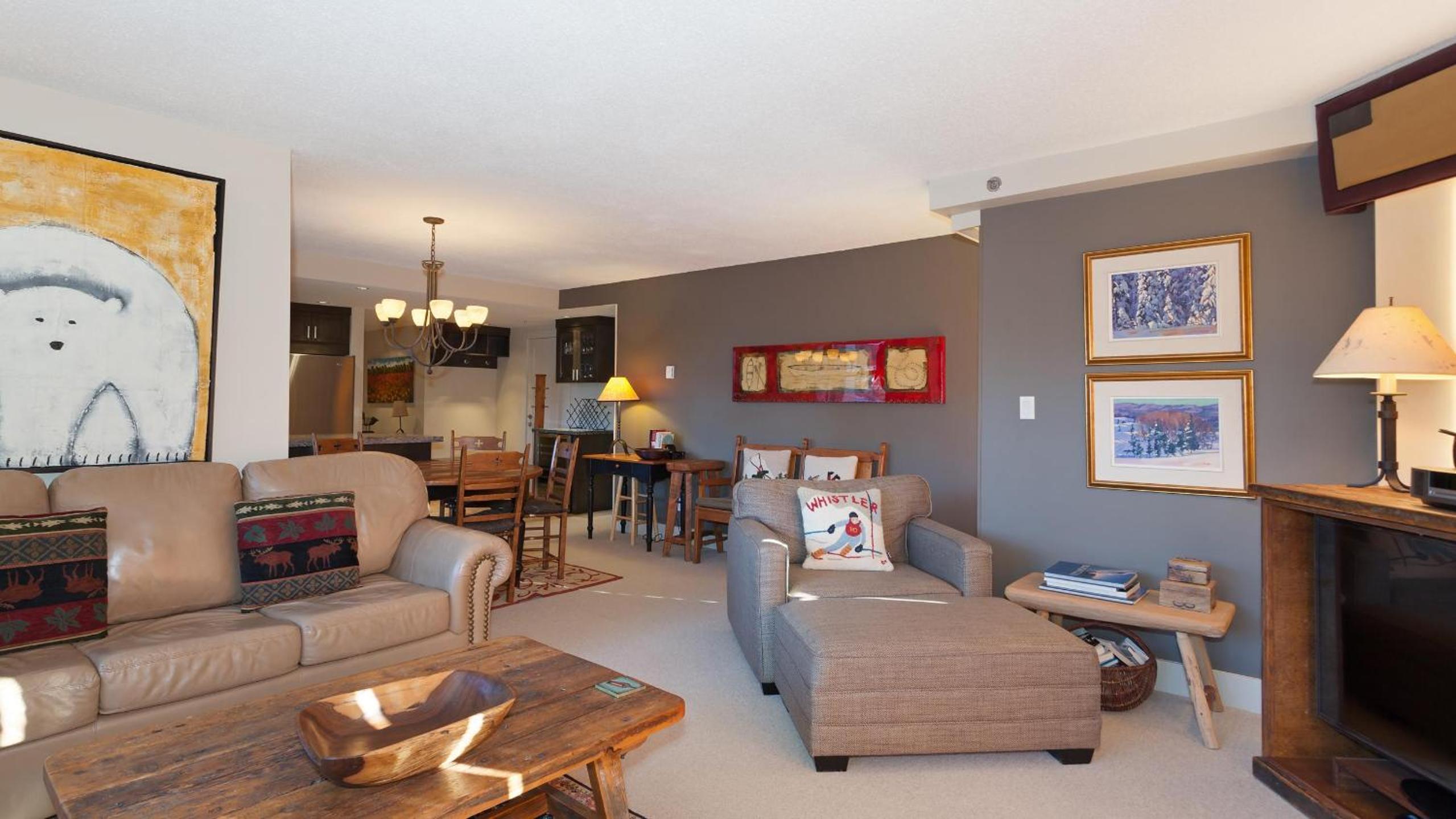 Woodrun Lodge 108 | Ski-In Ski-Out Condo w/ Pool, Hot Tub, Parking, & Patio Near Upper Village