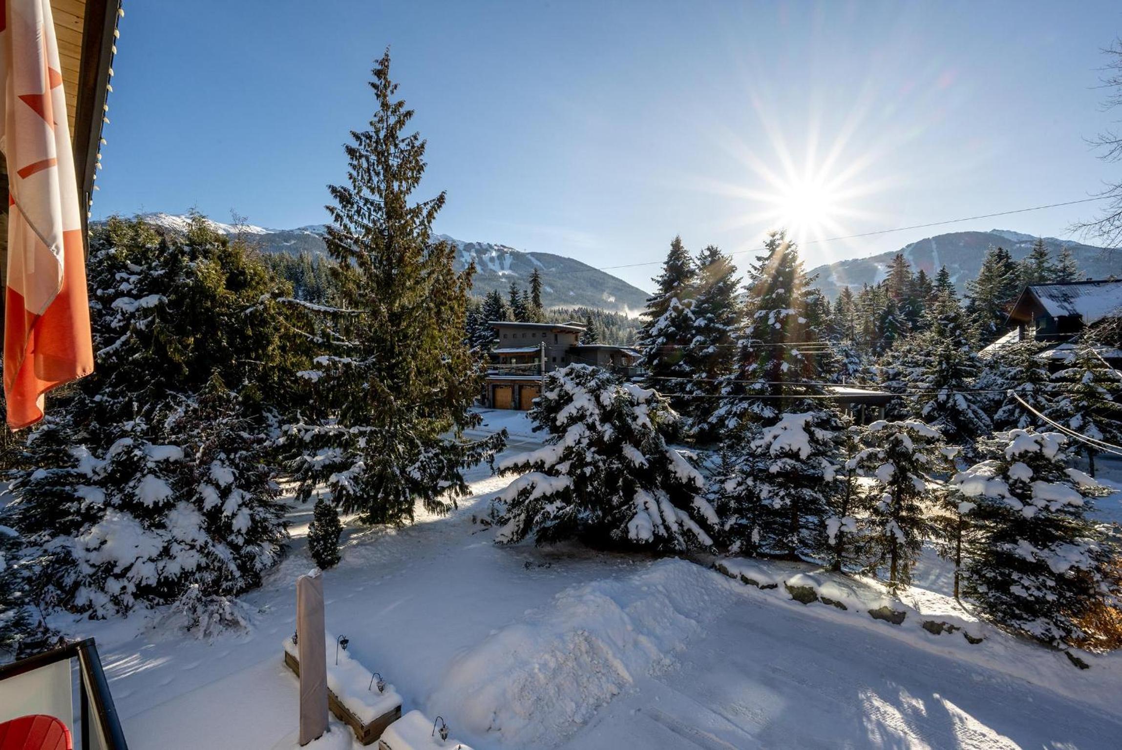 Chalet Whistler | Large Ski Family Chalet, Media Room, Sauna, Hot Tub