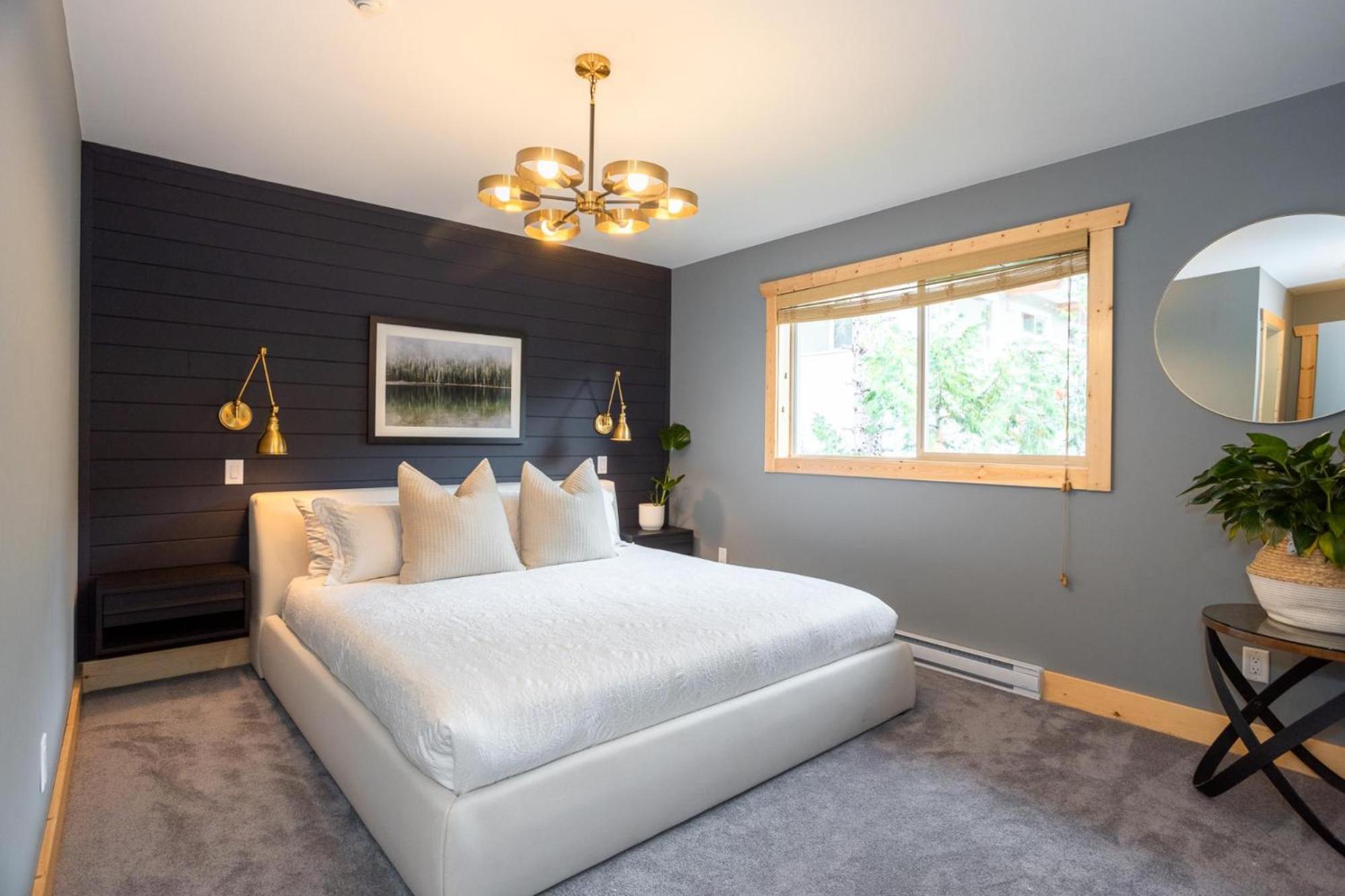 Chalet Whistler | Large Ski Family Chalet, Media Room, Sauna, Hot Tub