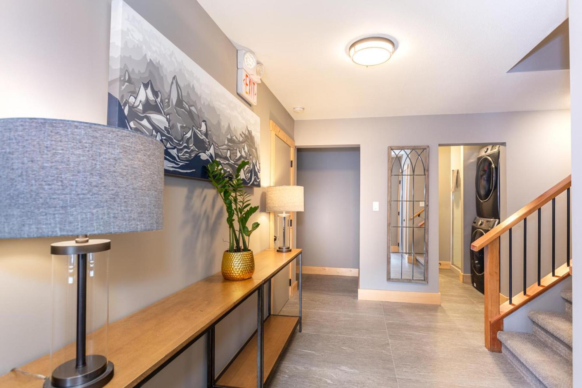 Chalet Whistler | Large Ski Family Chalet, Media Room, Sauna, Hot Tub