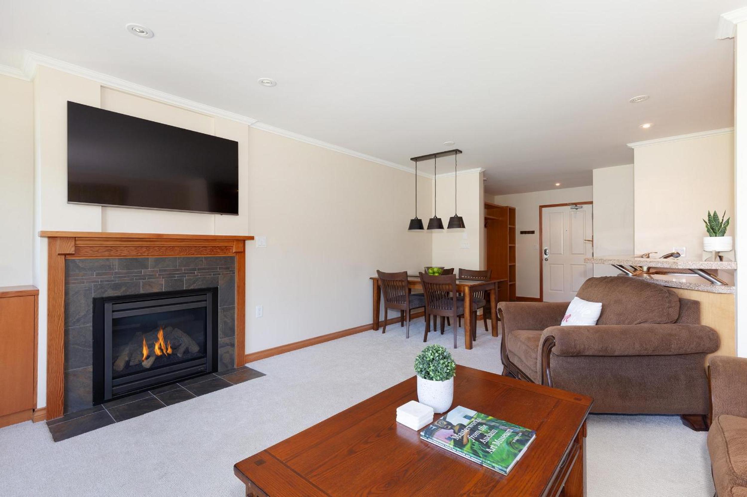 Lakeside Landing | Overlooking Lake, Mountain Views, Near X-Country Skiing Trails