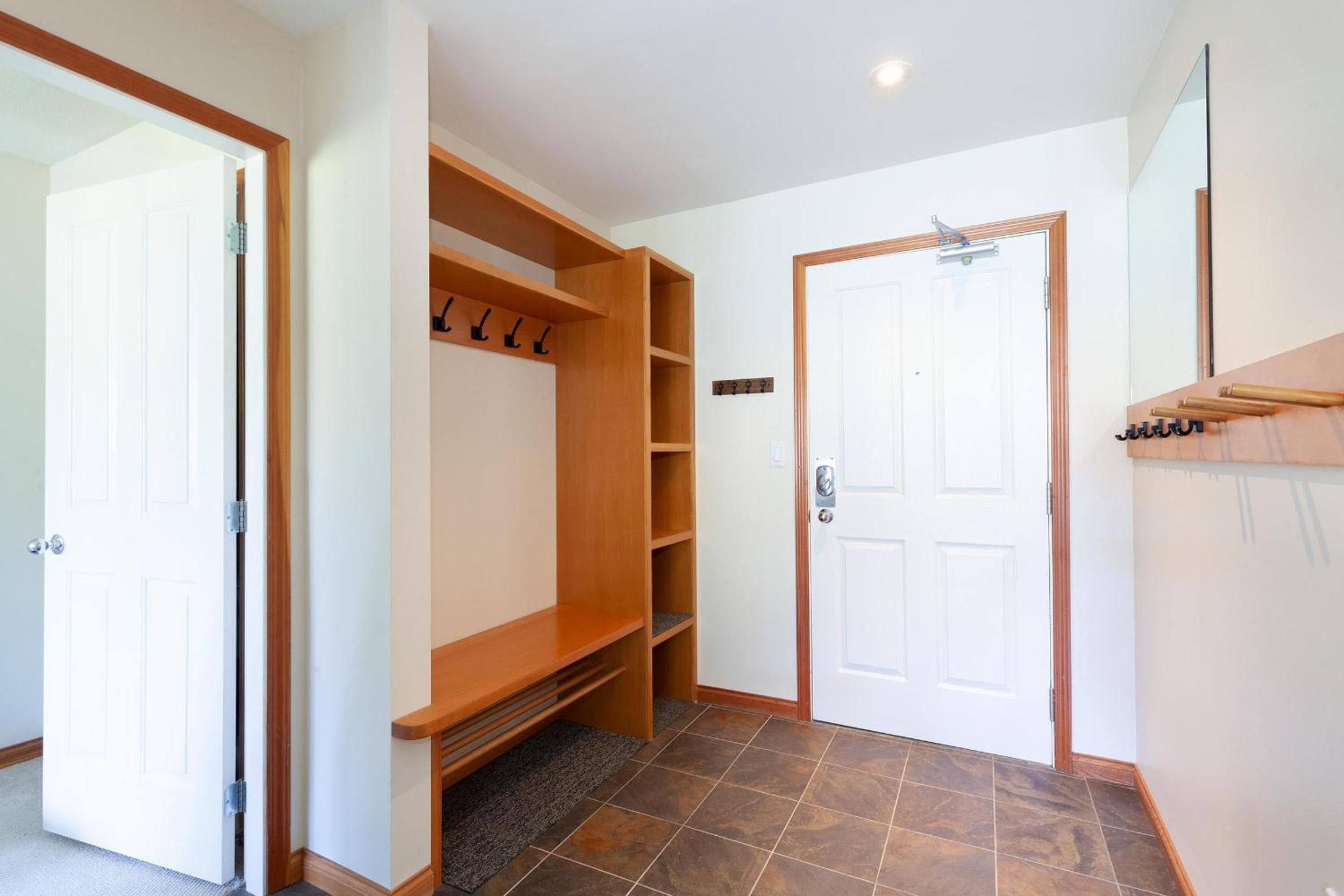 Lakeside Landing | Overlooking Lake, Mountain Views, Near X-Country Skiing Trails