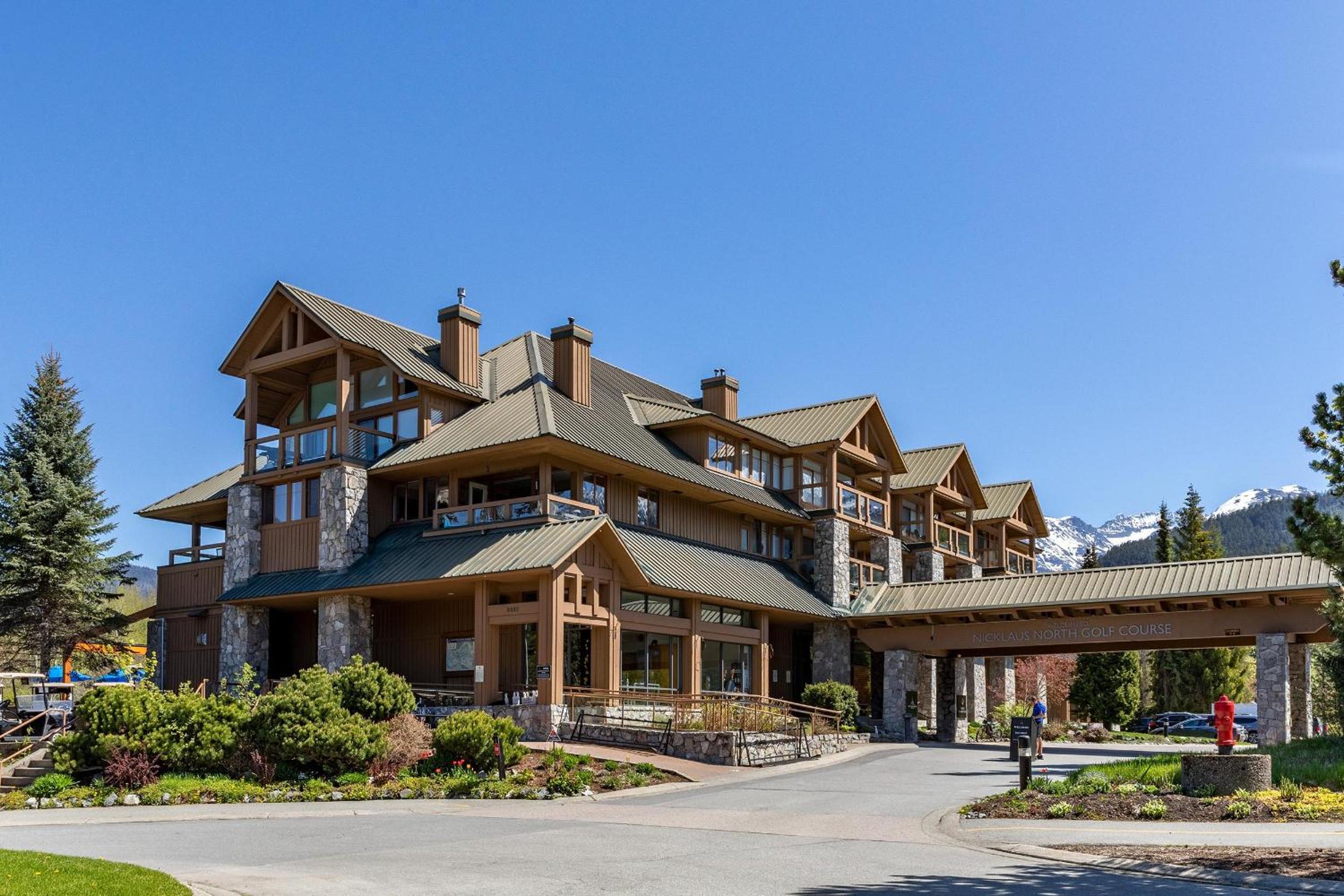 Lakeside Landing | Overlooking Lake, Mountain Views, Near X-Country Skiing Trails