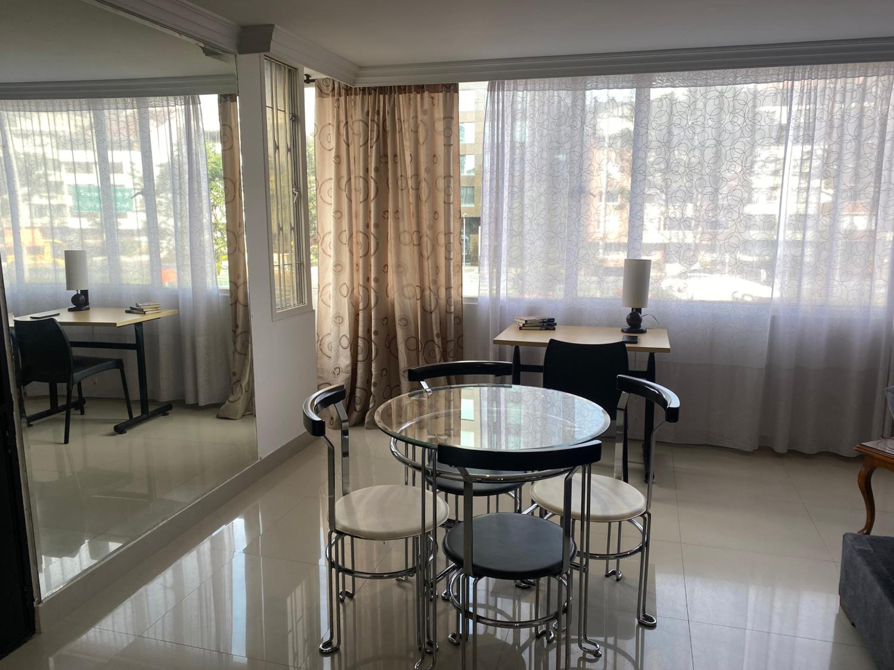 Hermoso y amplio apartamento