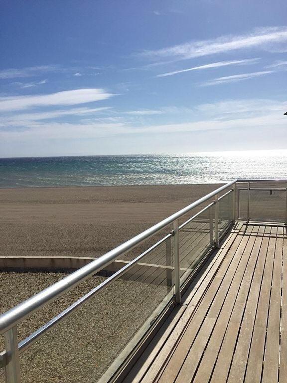 Fantastic penthouse 270m2 with amazing sea views view 4