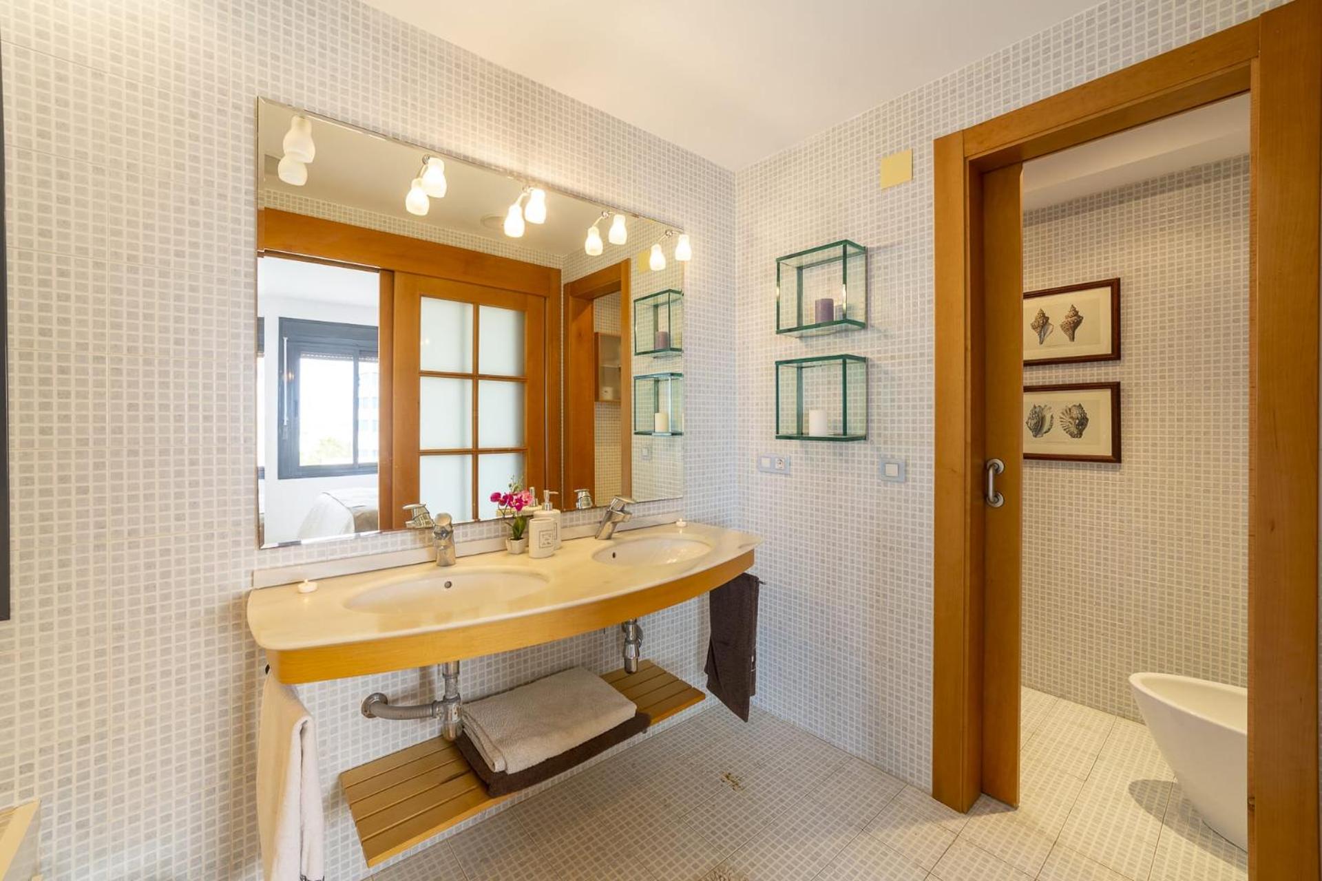 Fantastic penthouse 270m2 with amazing sea views view 5