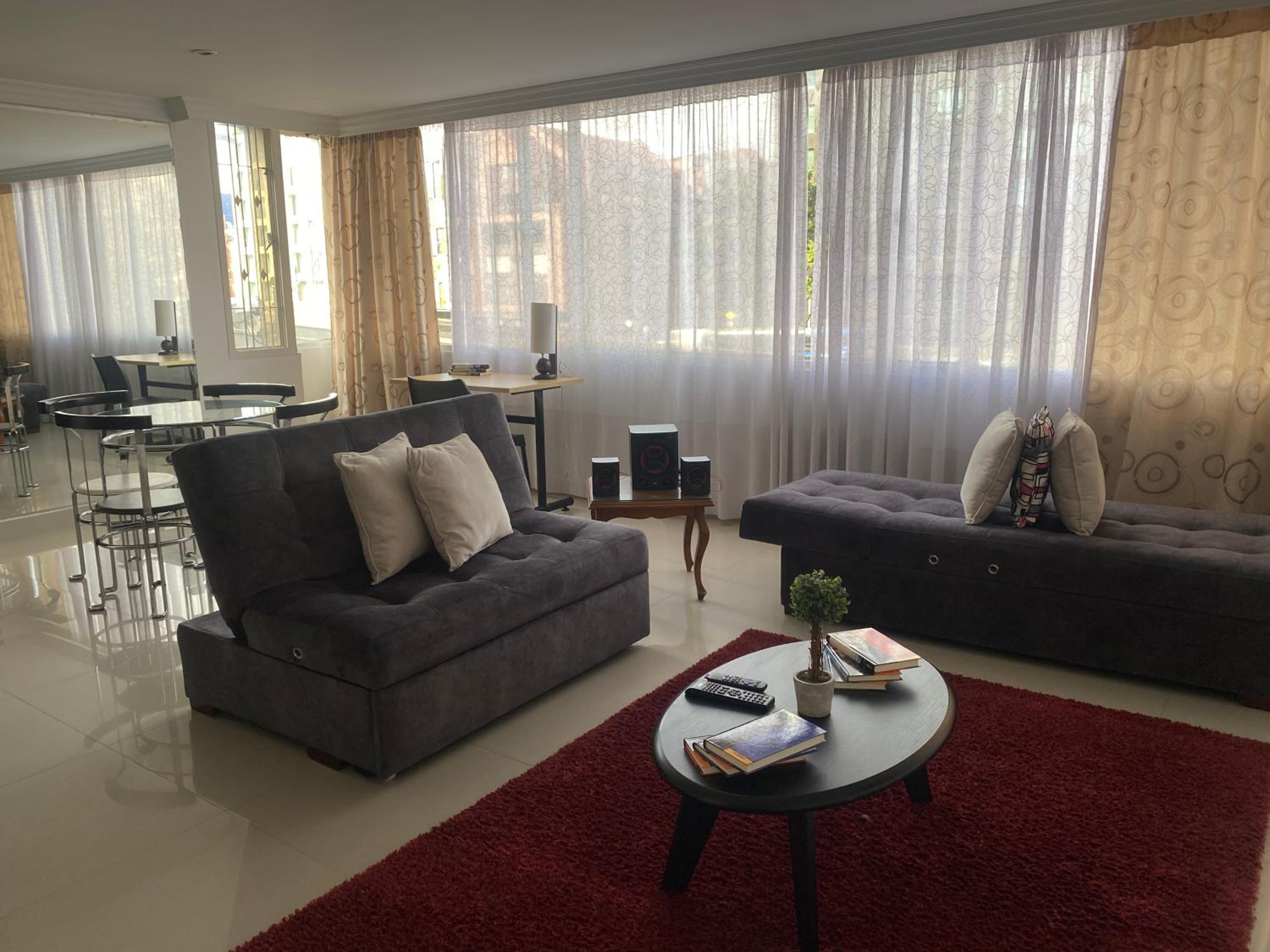 Hermoso y amplio apartamento