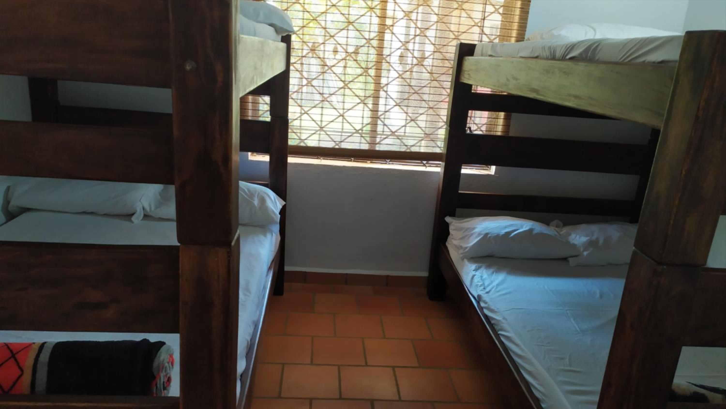 Casa de Campo EL LAGUITO - Mesa de los Santos