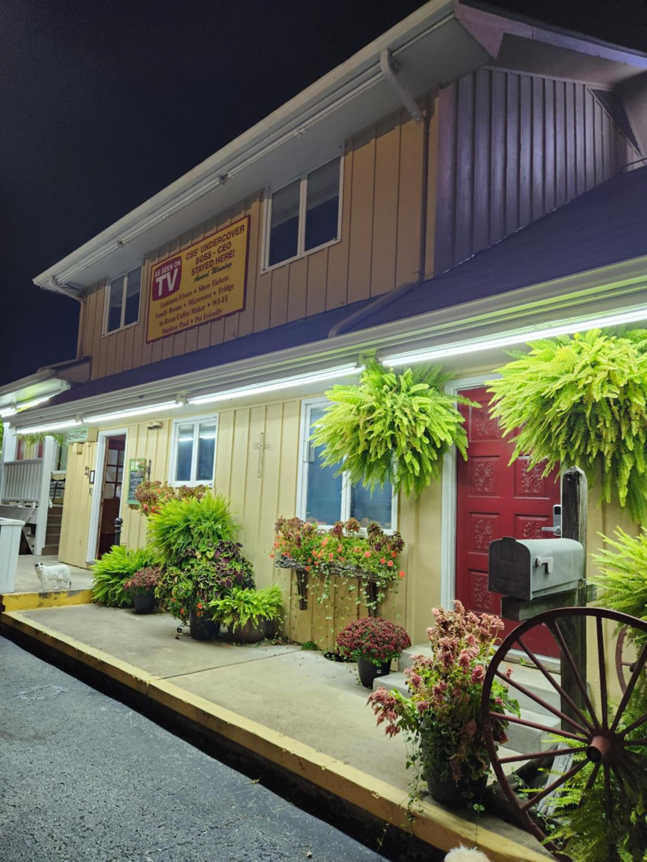 Homestead Motel