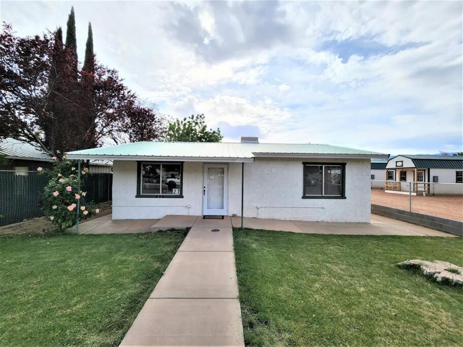 Cozy Zion Sand Hollow St George Vacation Home @ Painted Sands Retreat view 3