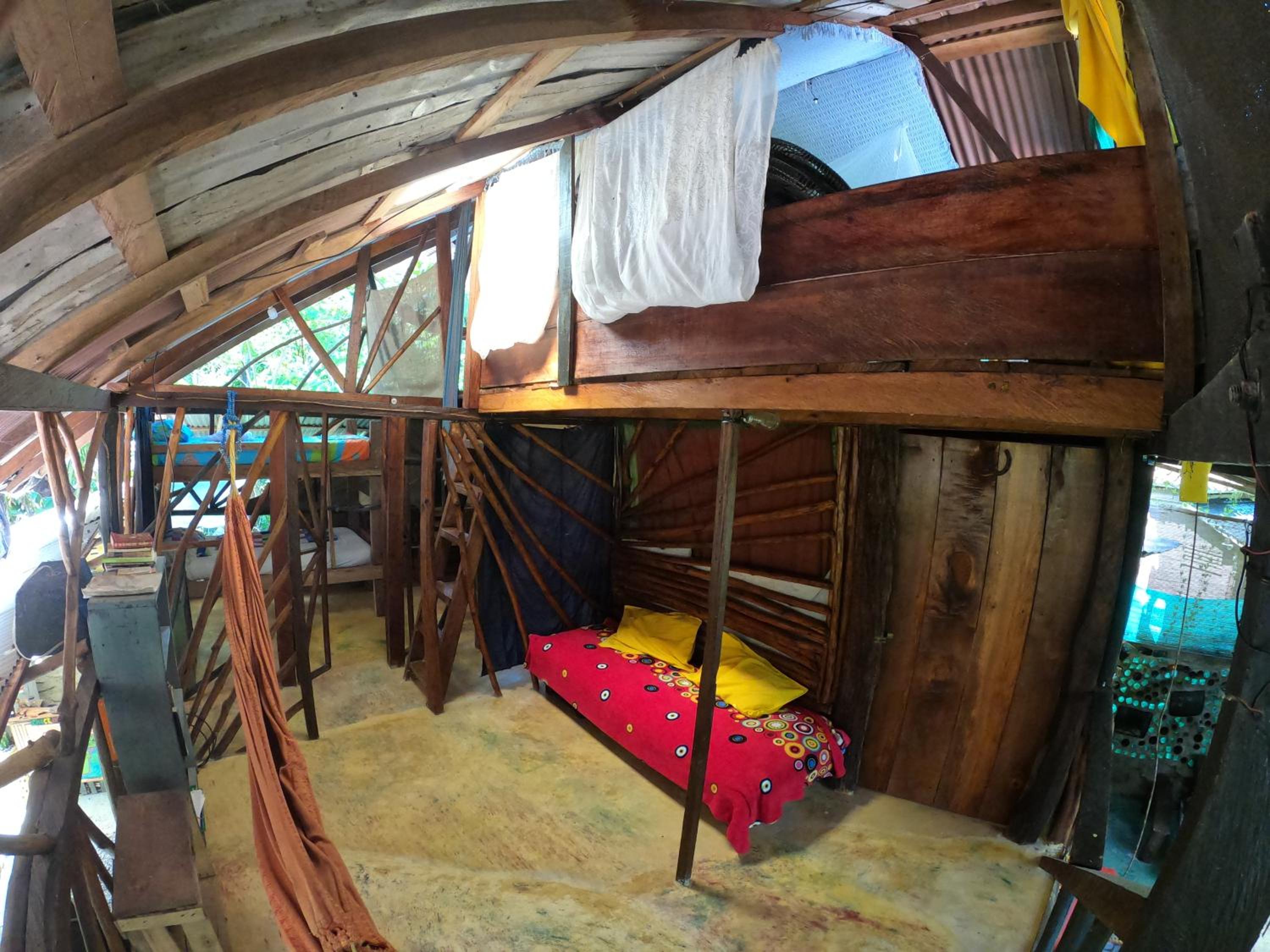 Reciclarte Galería Hostal