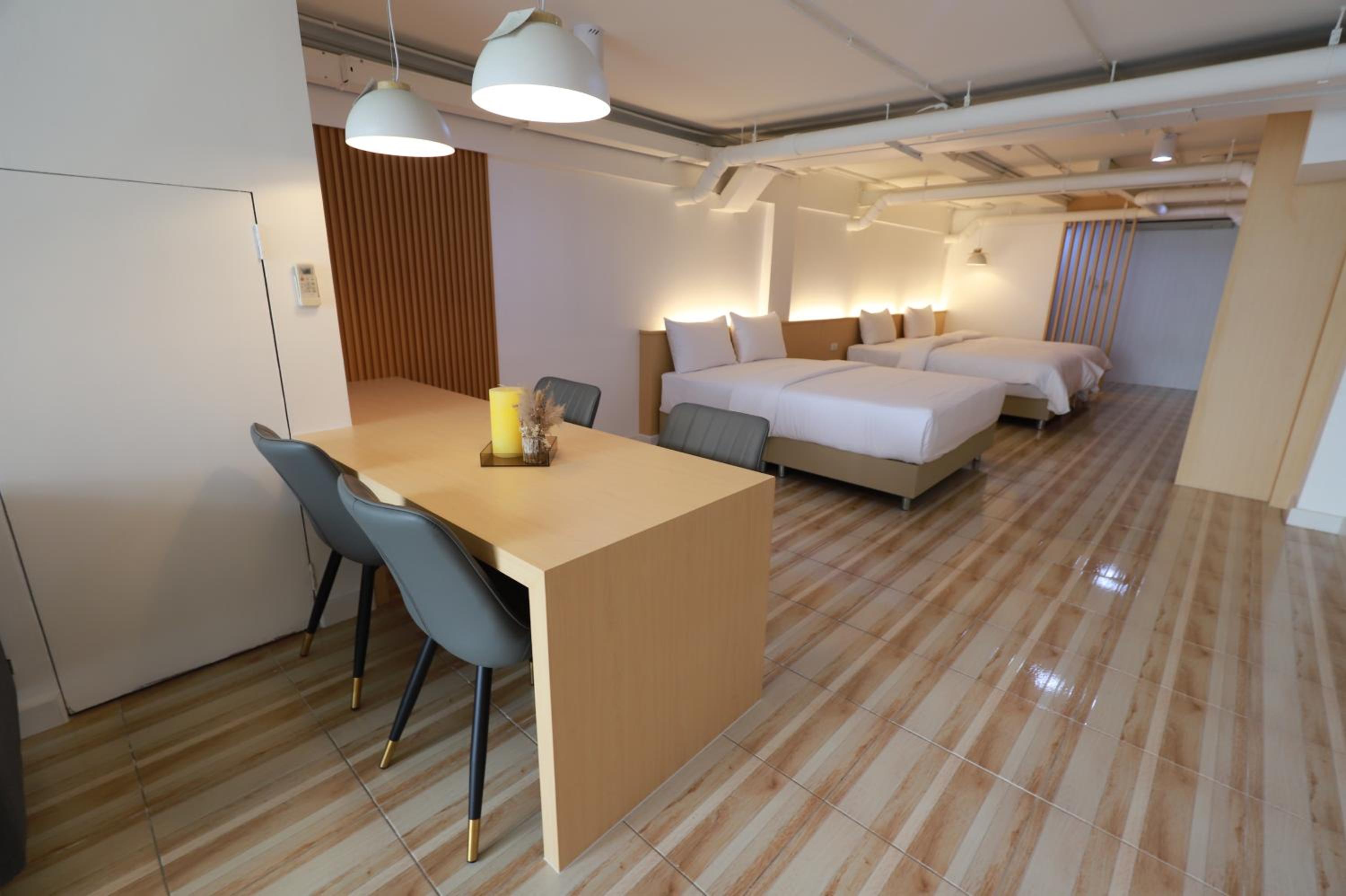 Sovereign Group Hotel at Pratunam