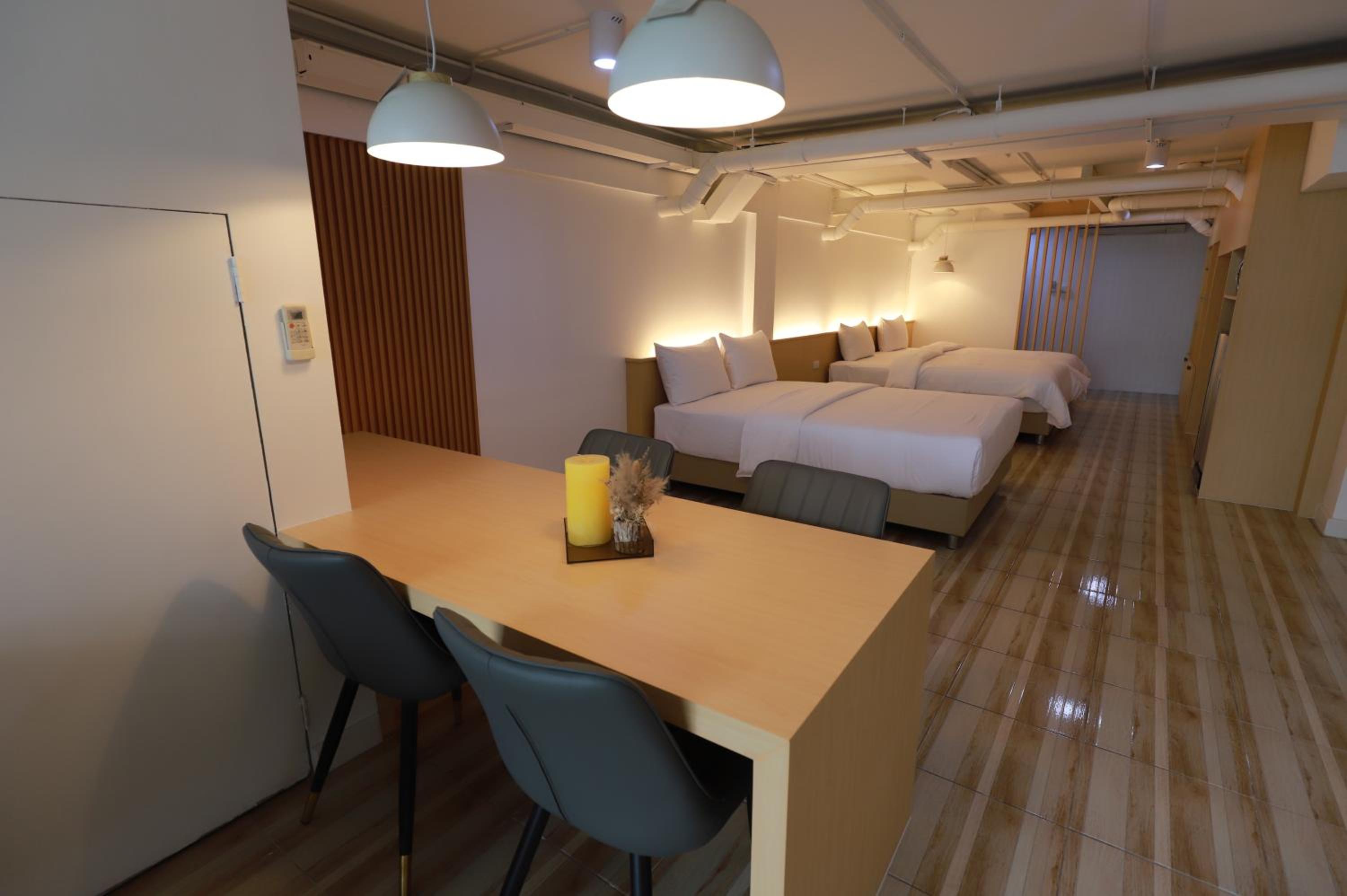 Sovereign Group Hotel at Pratunam