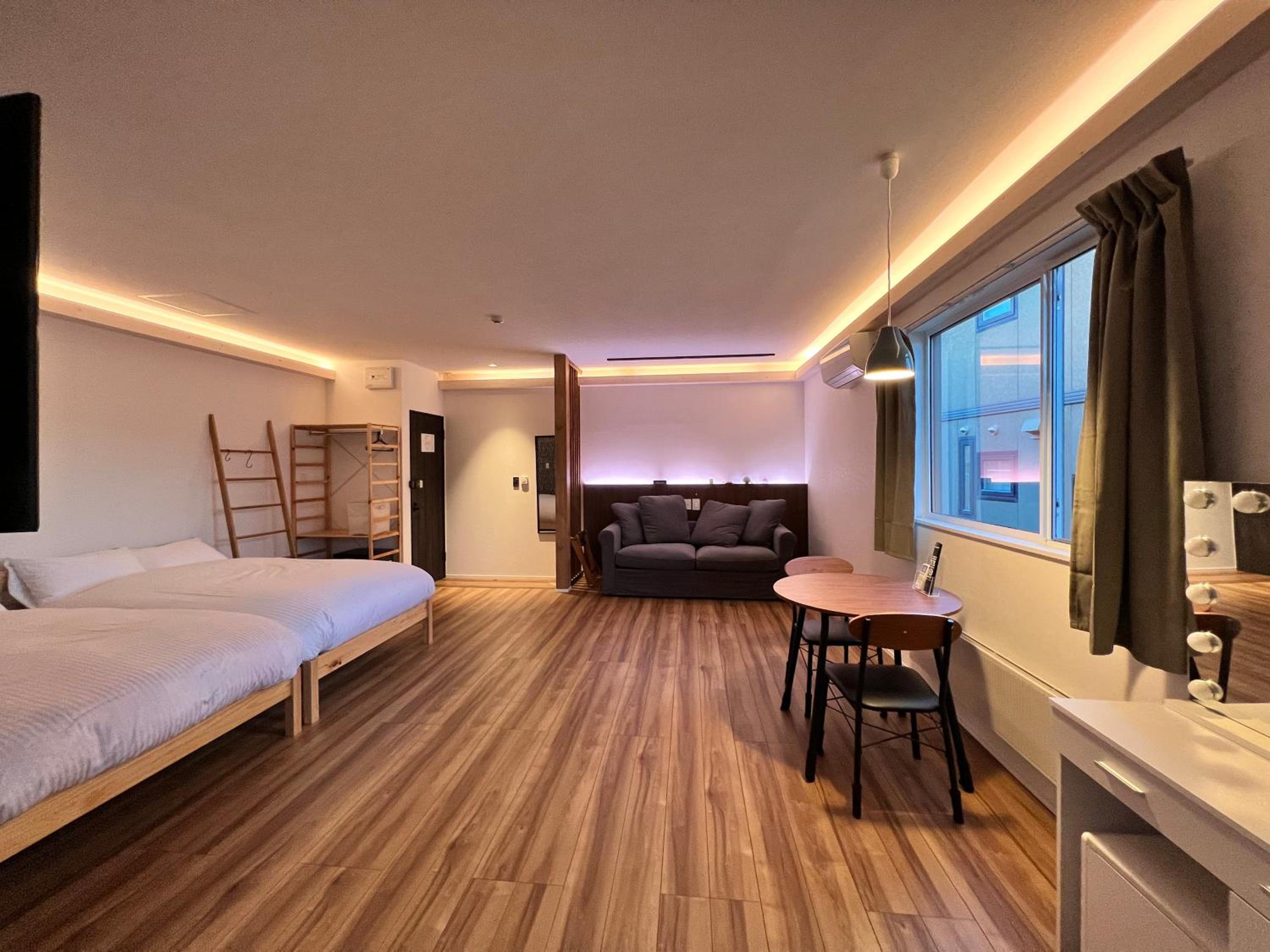 hotel room