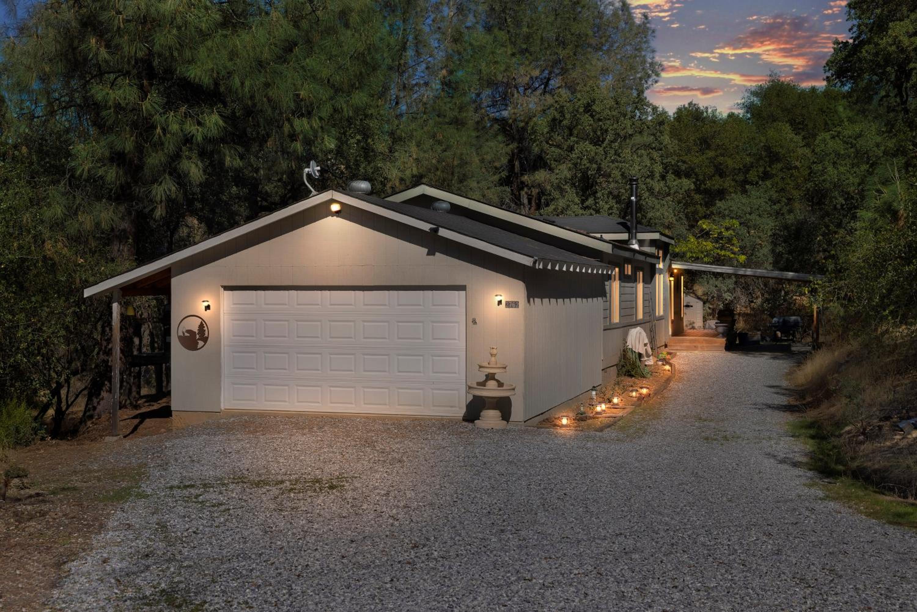 Newly Renovated Retreat on 6 Acres, Discover Murphys Lodge with Scenic Views! - main view