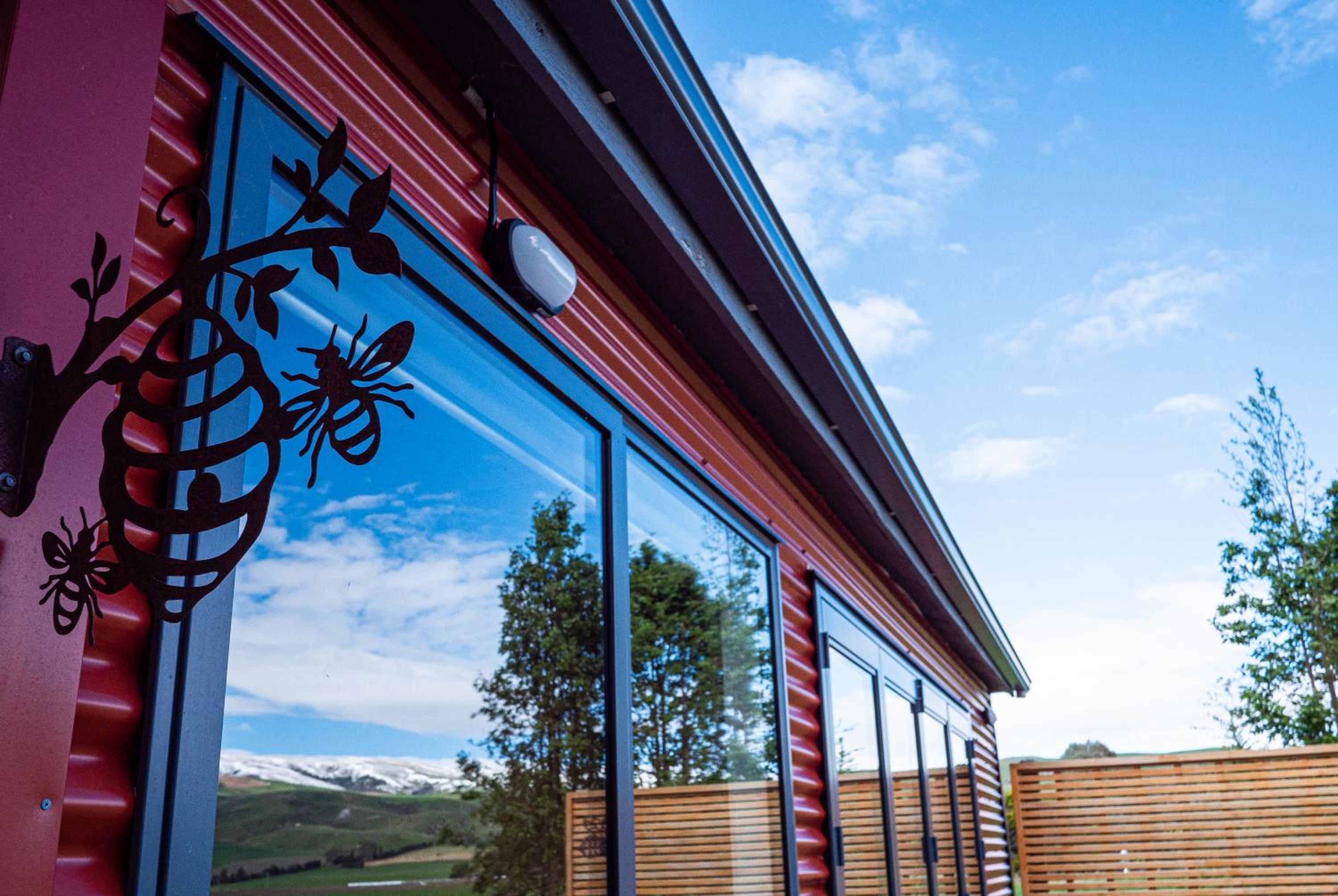 Honey Cottage in Ettrick view 3