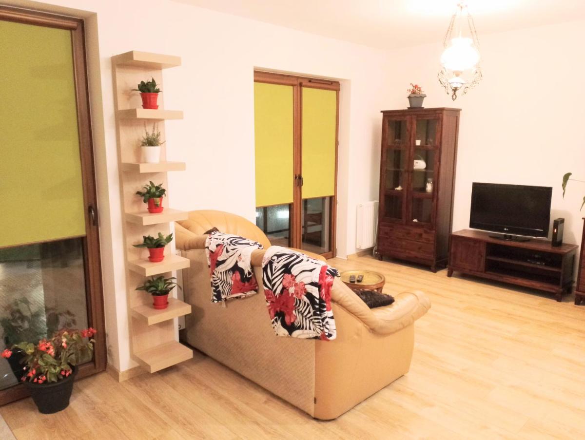 Apartament Kwiatowy view 2