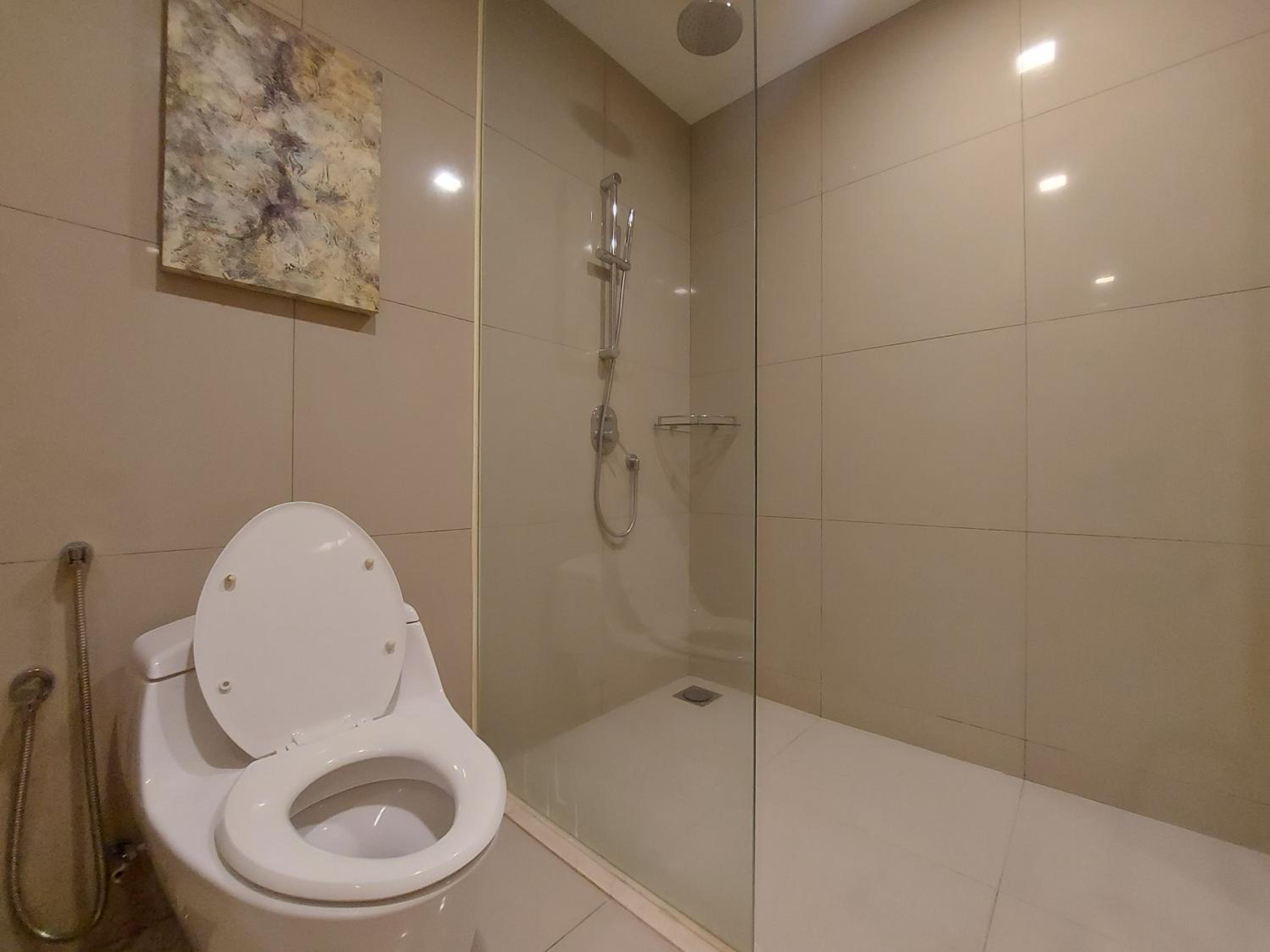 KLCC Suites 262 Bukit Bintang 4 Pax Free 1 Parking