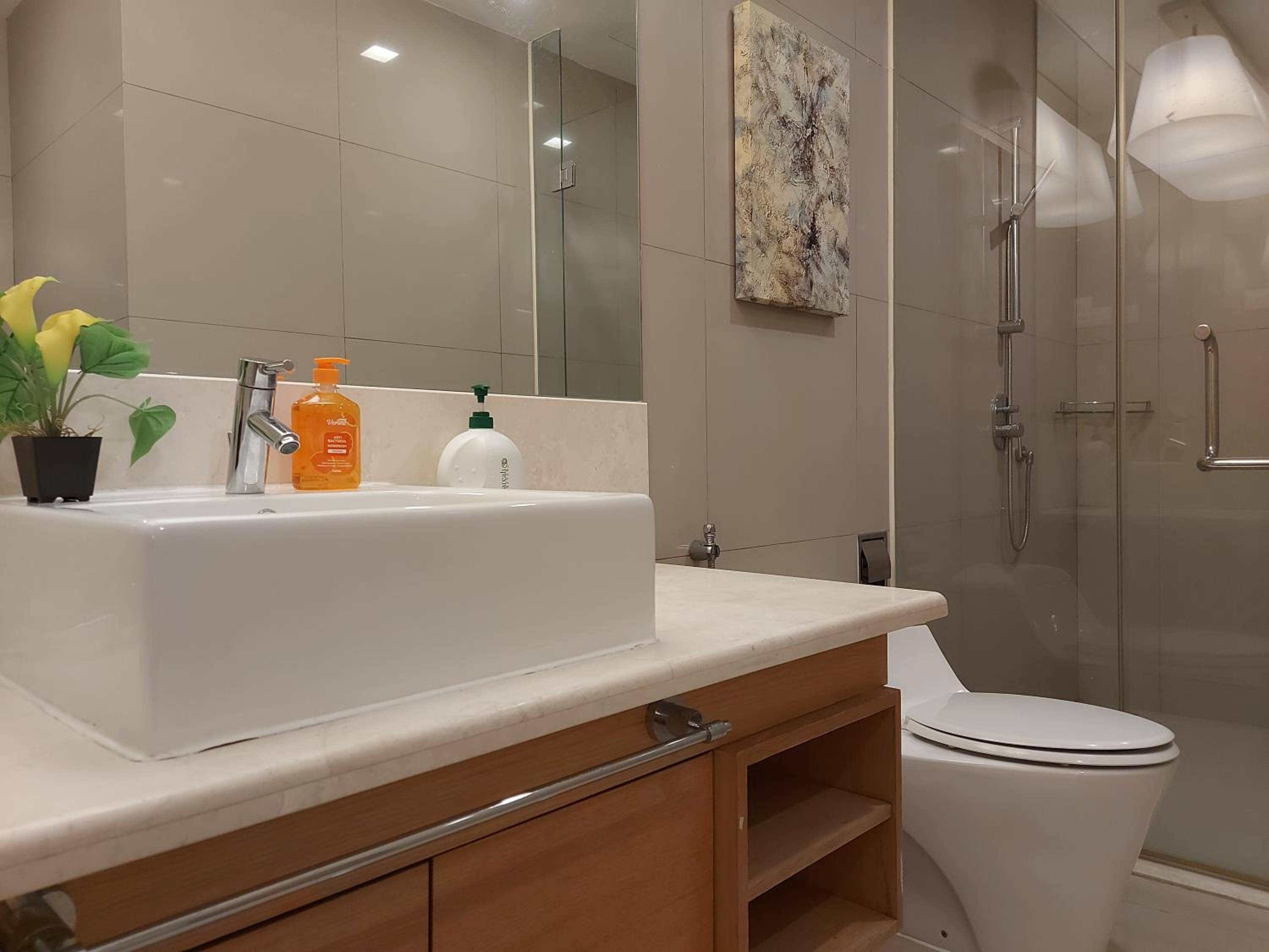 KLCC Suites 262 Bukit Bintang 4 Pax Free 1 Parking