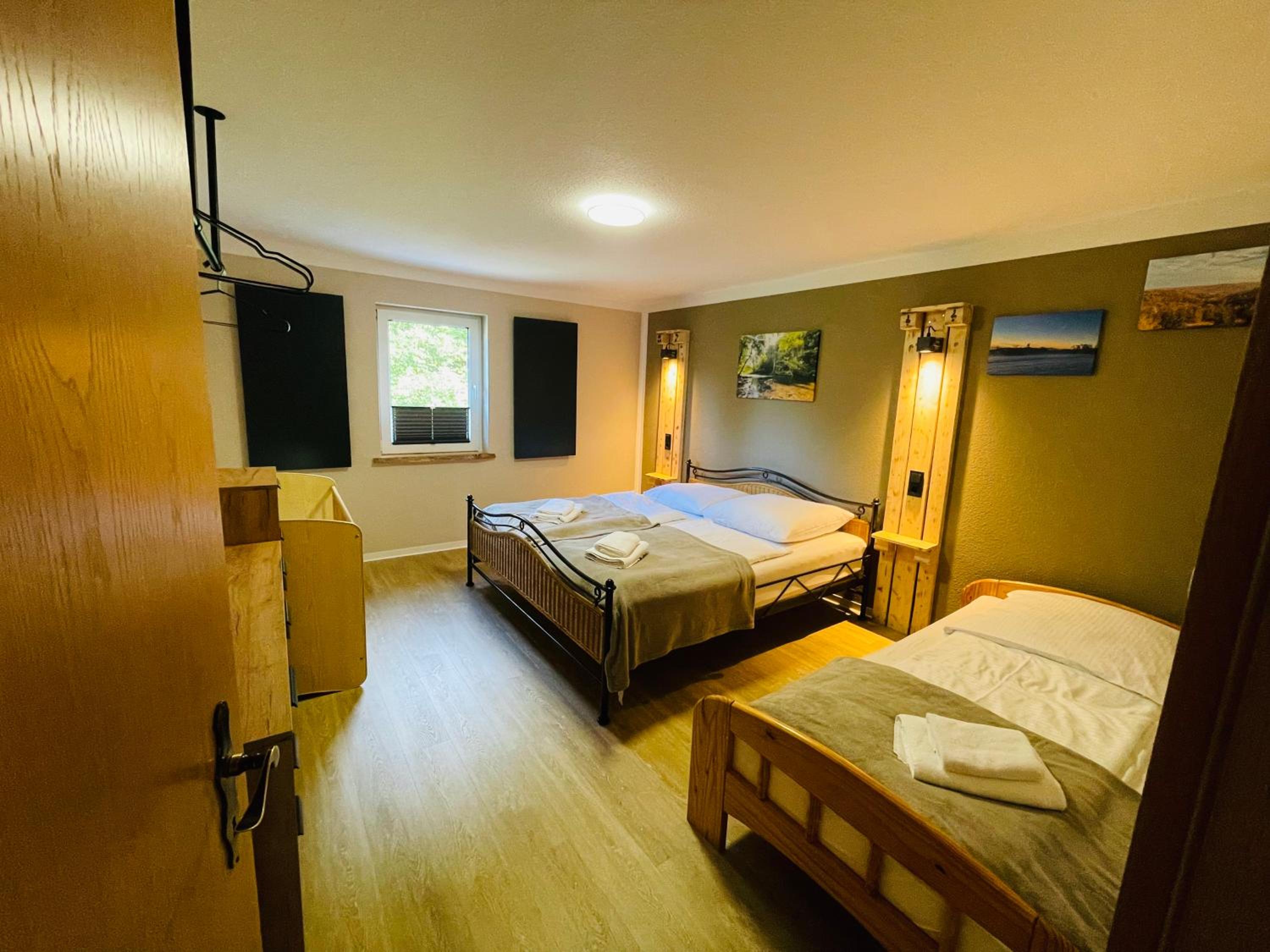 Große Wohnung am Bach