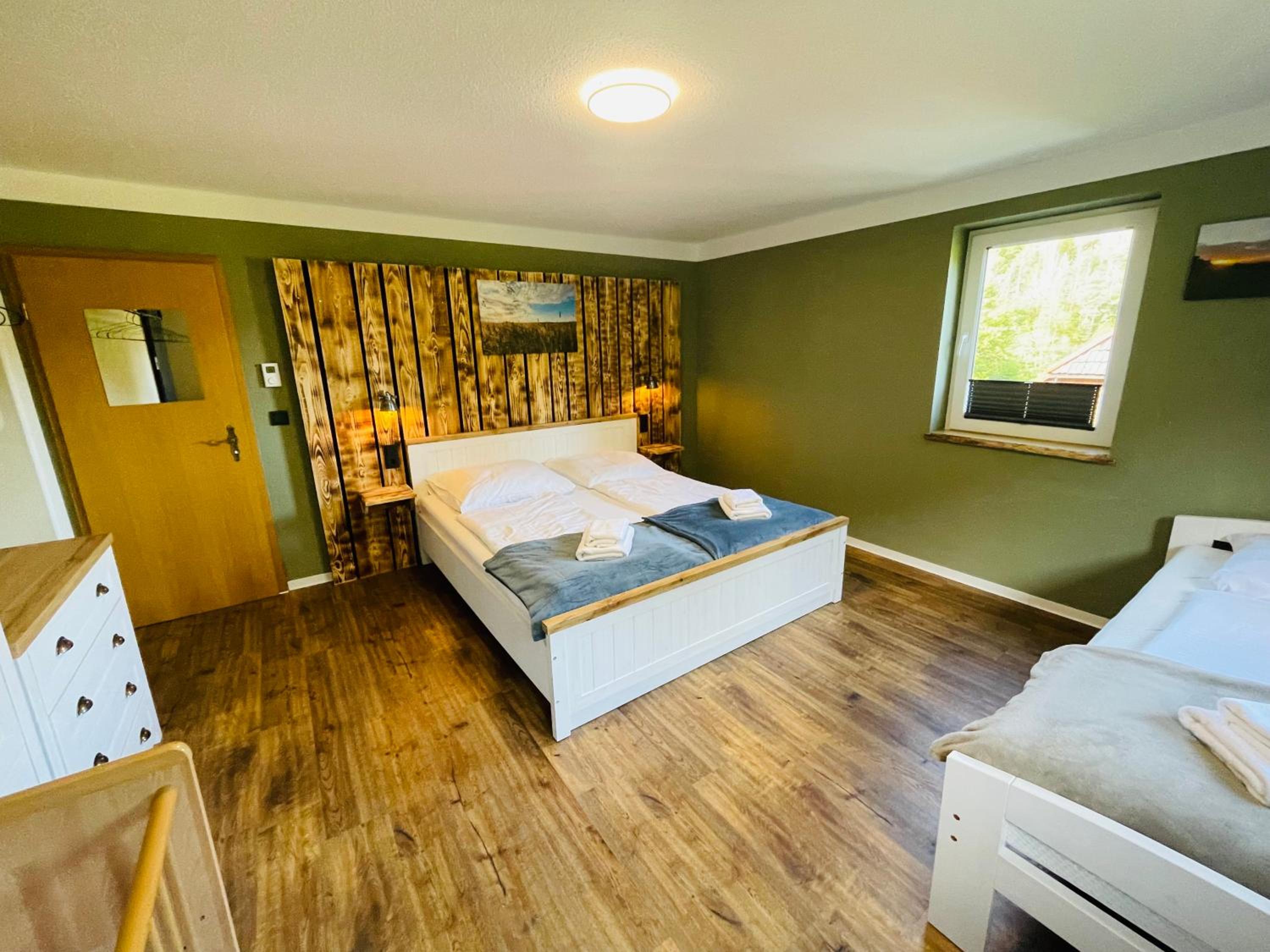 Große Wohnung am Bach