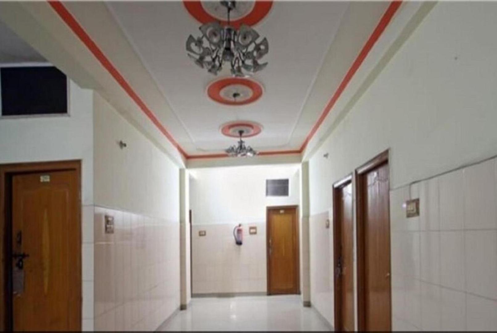 Hotel Rajmahal, Rudrapur view 3