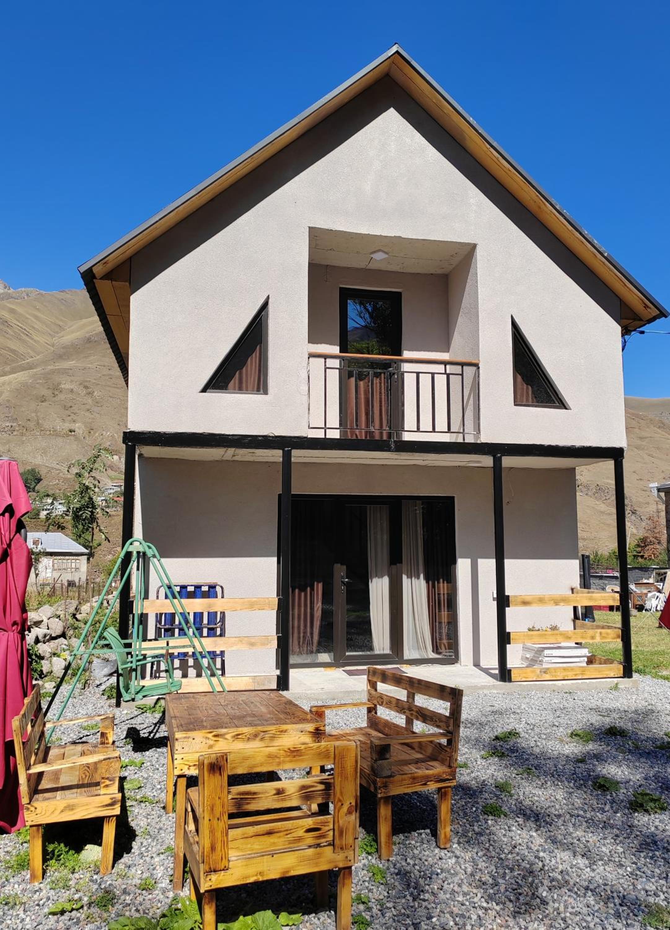 Cottage Shina