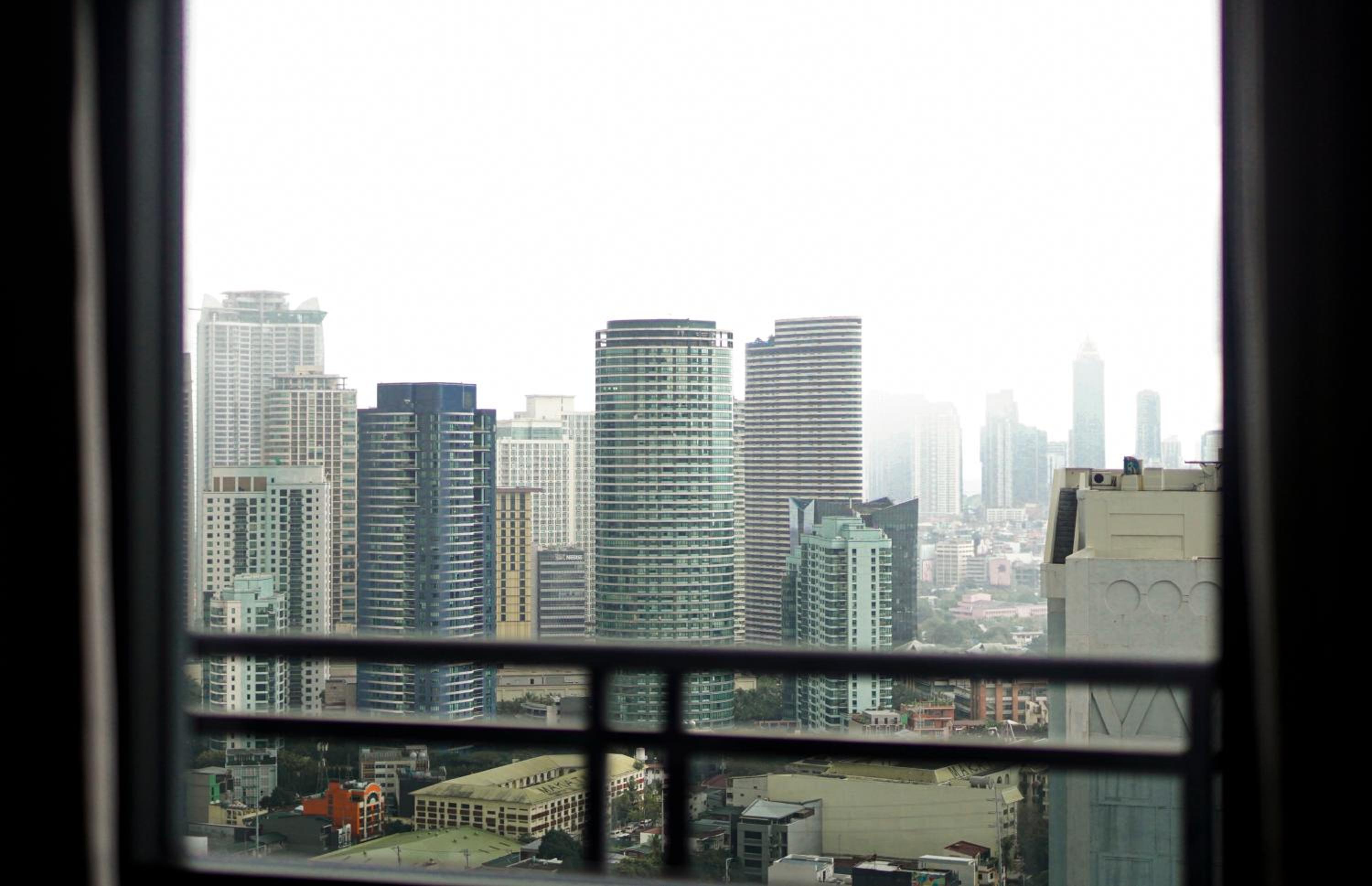 Homestyle Spacious 1 BR Flat in Gramercy Residences Condo view 3
