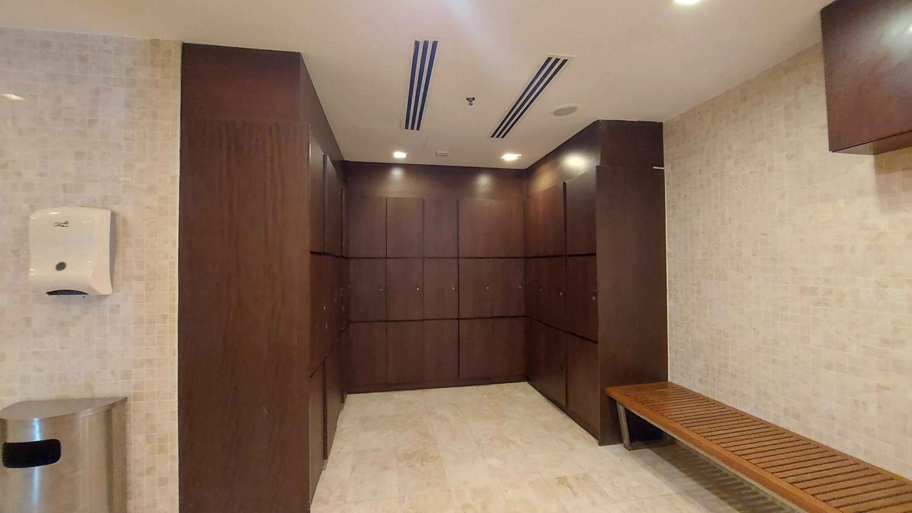 KLCC Suites 262 Bukit Bintang 4 Pax Free 1 Parking